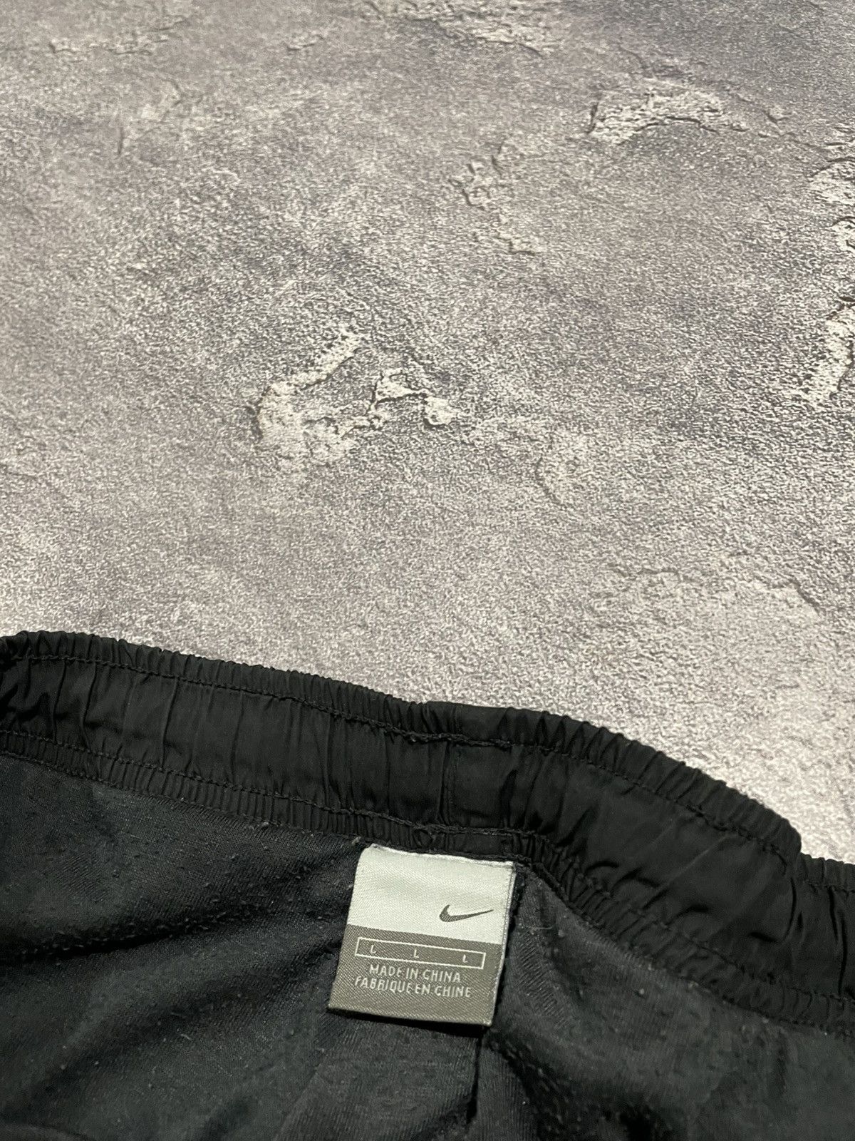 Nike × Vintage Vintage Nike Nylon Baggy Track Pants Y2K Size US 32 / EU 48 - 4 Thumbnail
