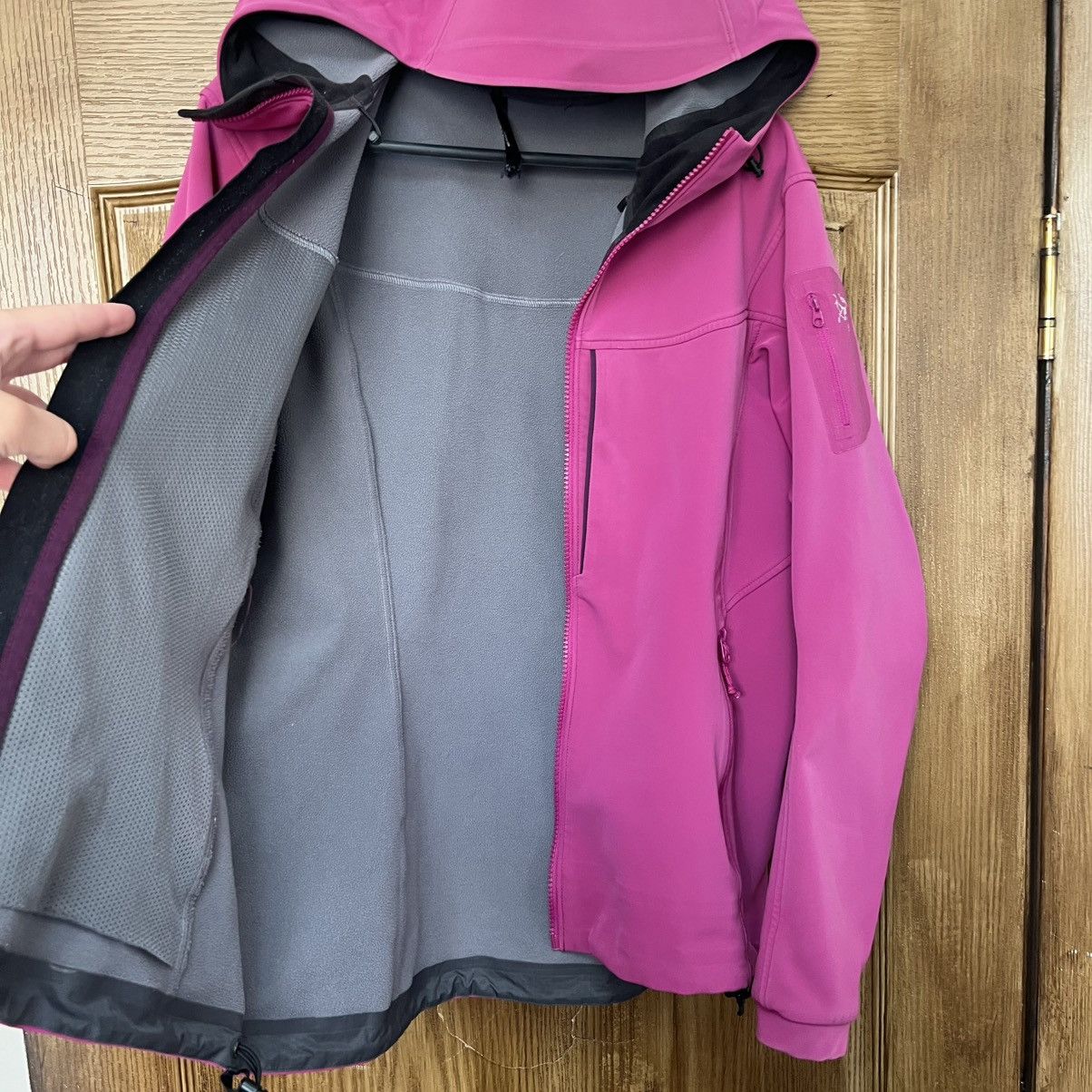 Arc'teryx Vintage Arc’Teryx Pink Soft-Shell Outdoor Jacket Size US S / EU 44-46 / 1 - 9 Thumbnail