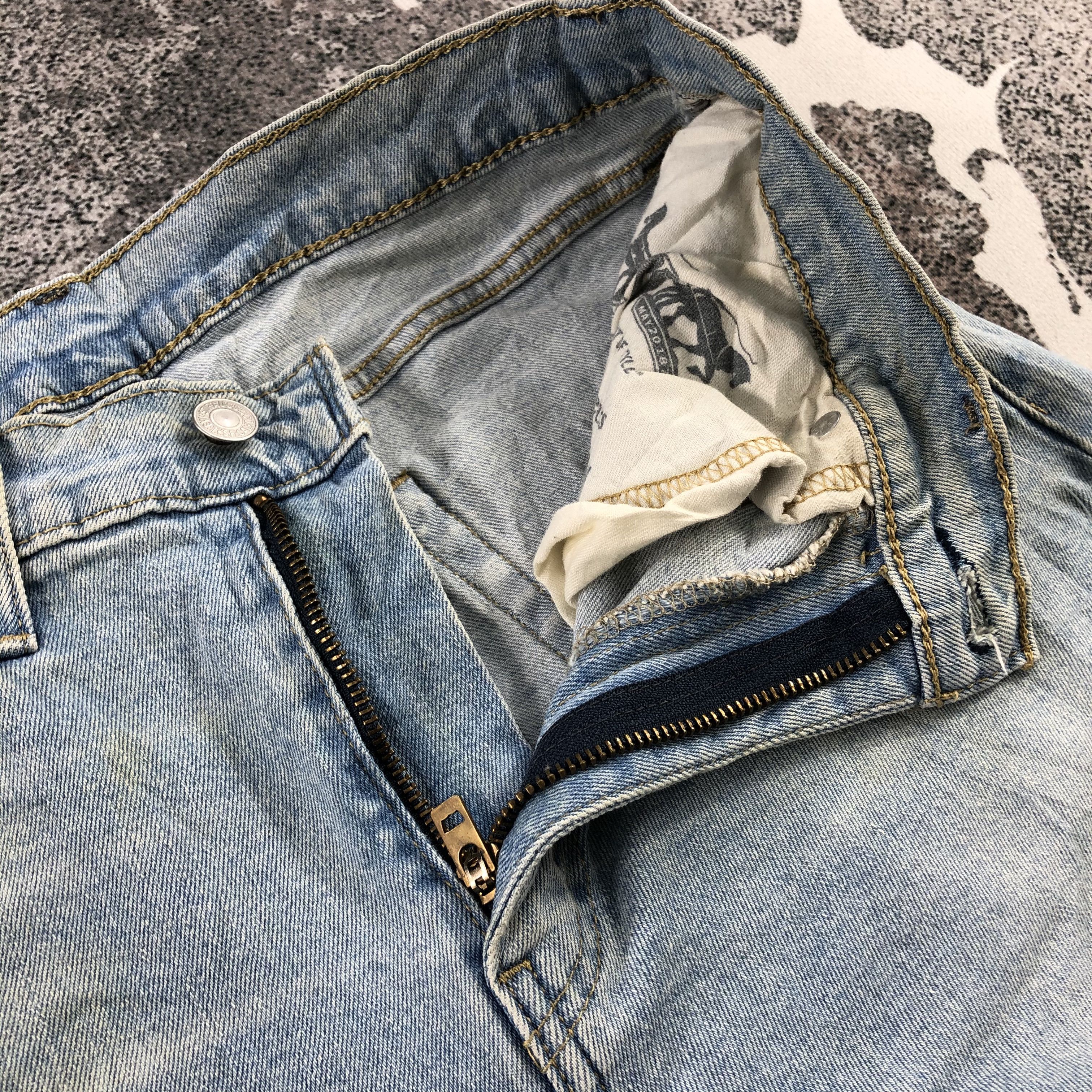 Levi's Levi's 510 Jeans Distress Medium Wash Denim KJ873 Size US 31 - 11 Thumbnail