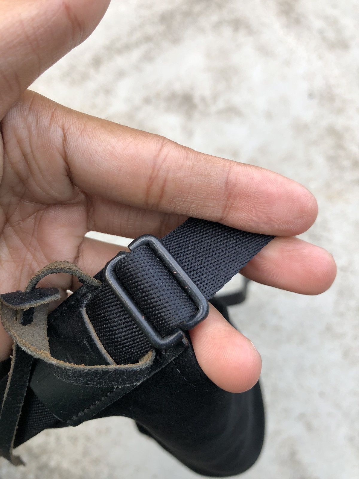 Handmade × Leather LEATHER SLINGBAG Size ONE SIZE - 2 Thumbnail