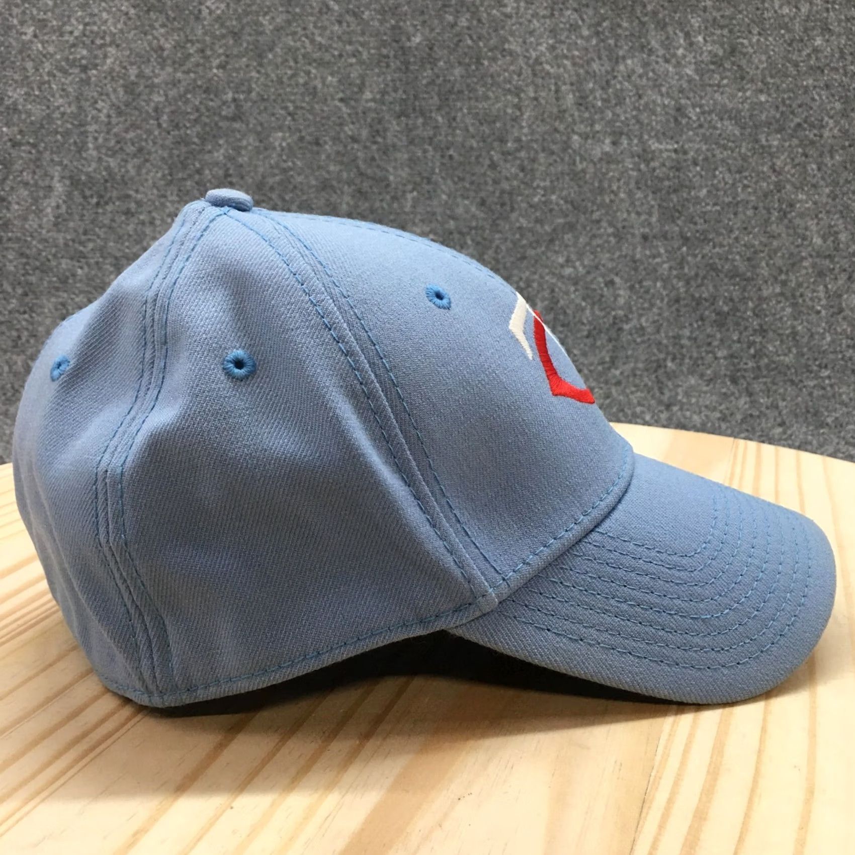 New Era New Era Minnesota Twins Baseball Cap Mens Blue S-M Curved Brim Embroidered Logo Size ONE SIZE - 6 Thumbnail