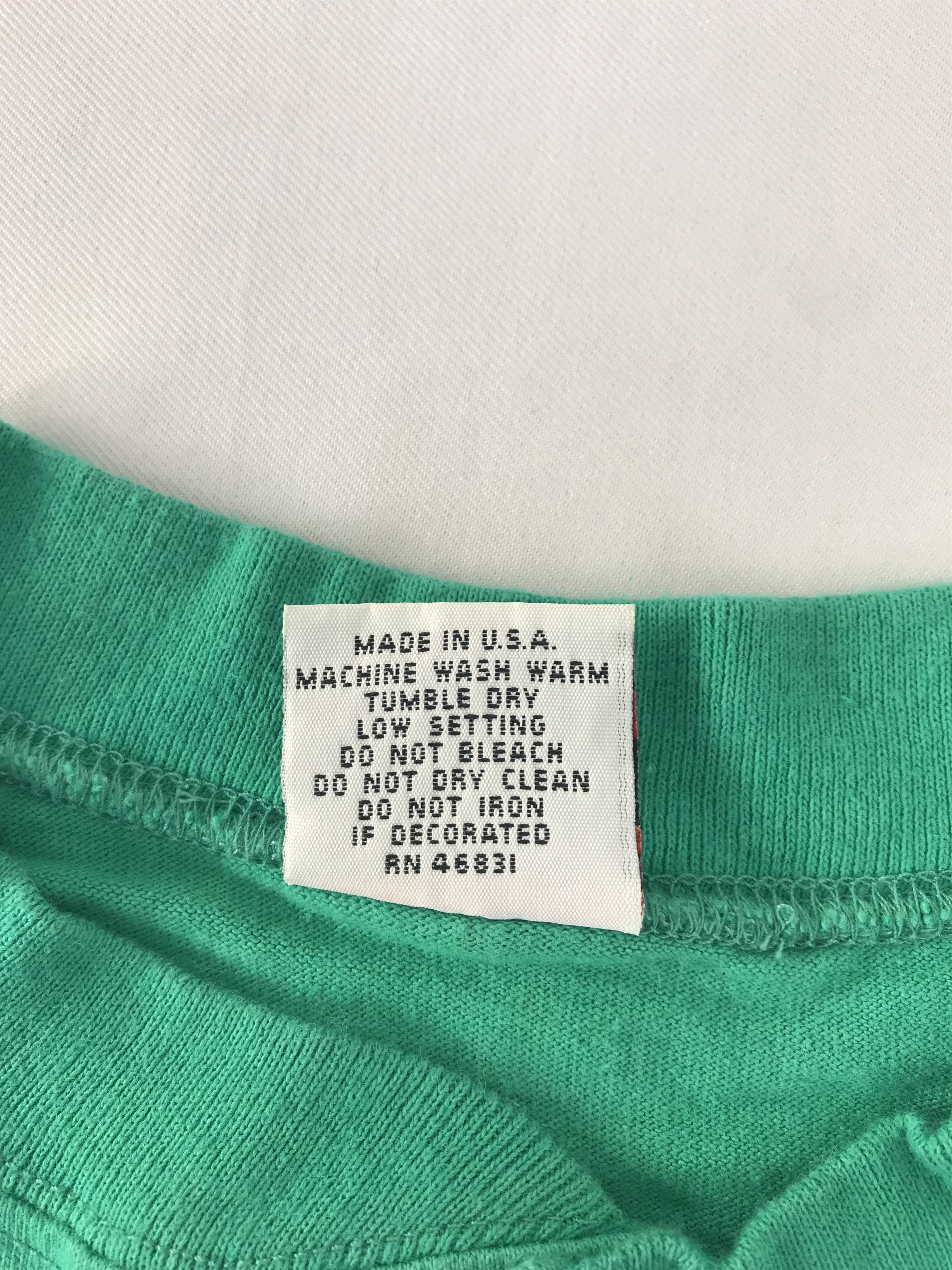 Vintage 90s Las Vegas Ocean Sent Soul Henley Neck Big Graphic Screen Size US L / EU 52-54 / 3 - 8 Thumbnail