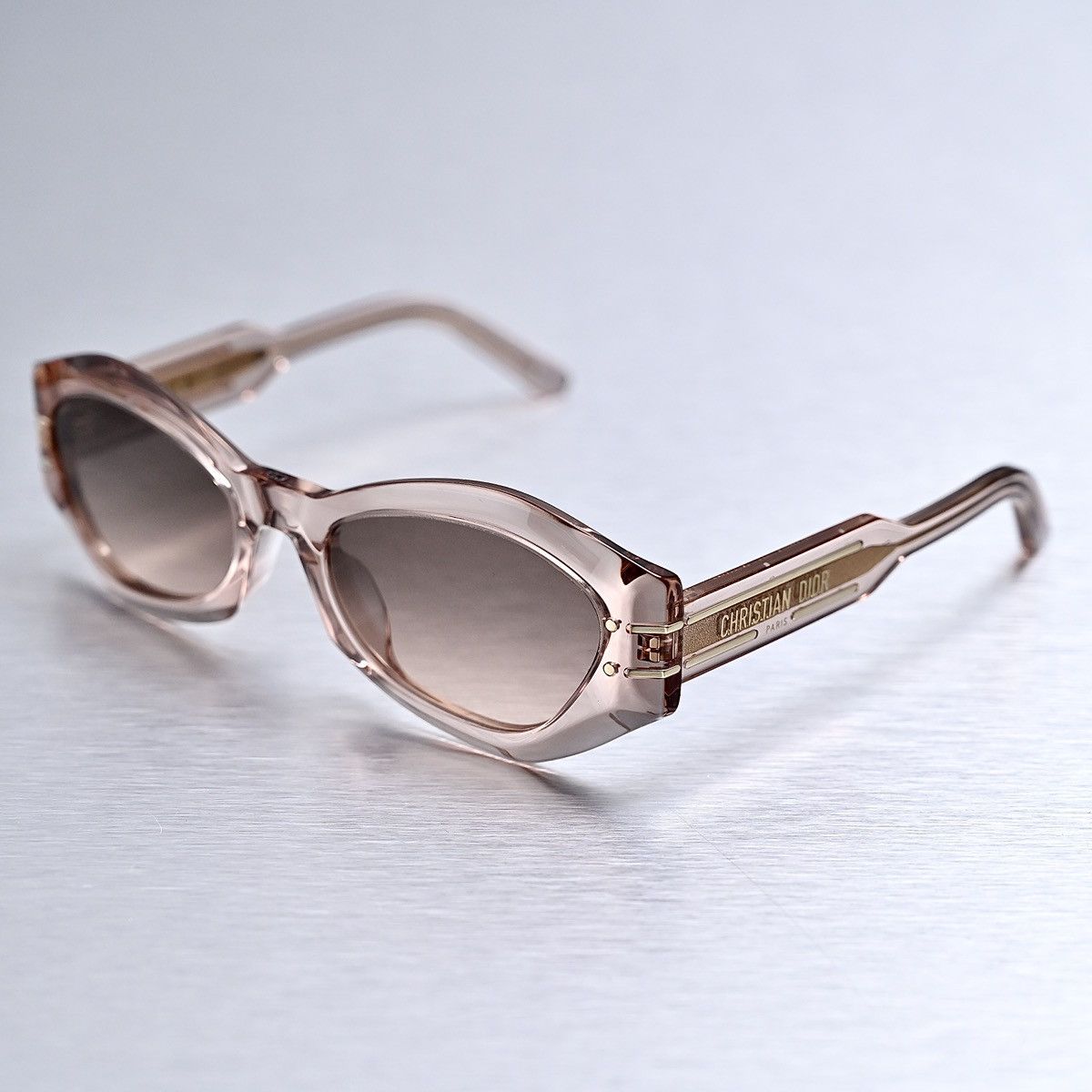 Dior DIORSIGNATURE B1U 40F1 SUNGLASSES Size ONE SIZE - 2 Thumbnail