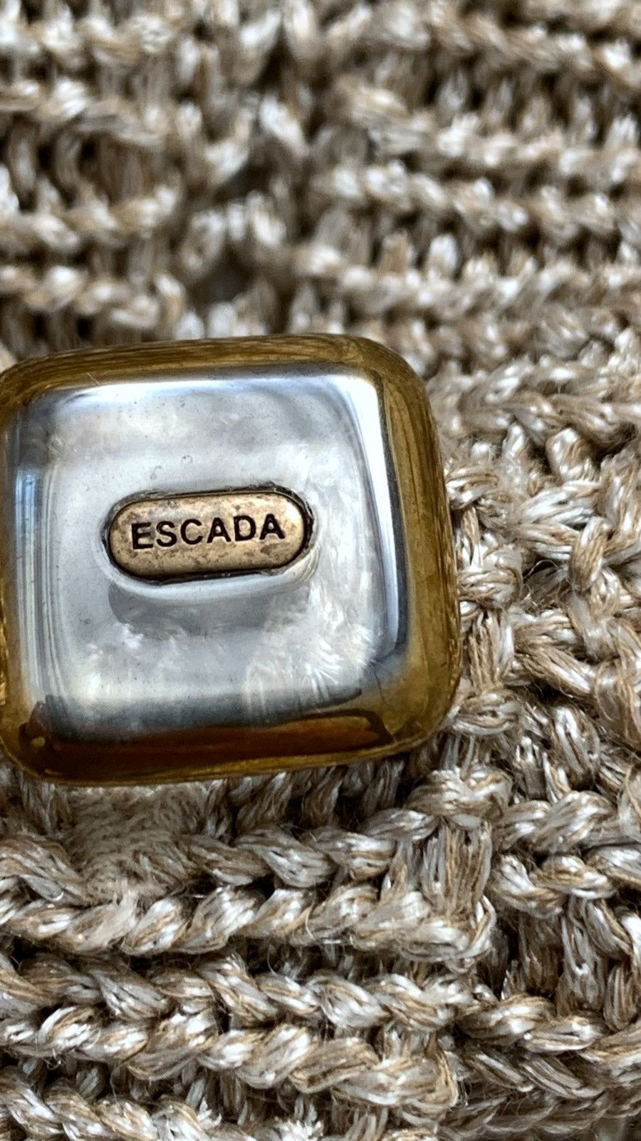 Escada Escada Vintage Rare Knit Button Sweater Size 42 Size M / US 6-8 / IT 42-44 - 4 Thumbnail