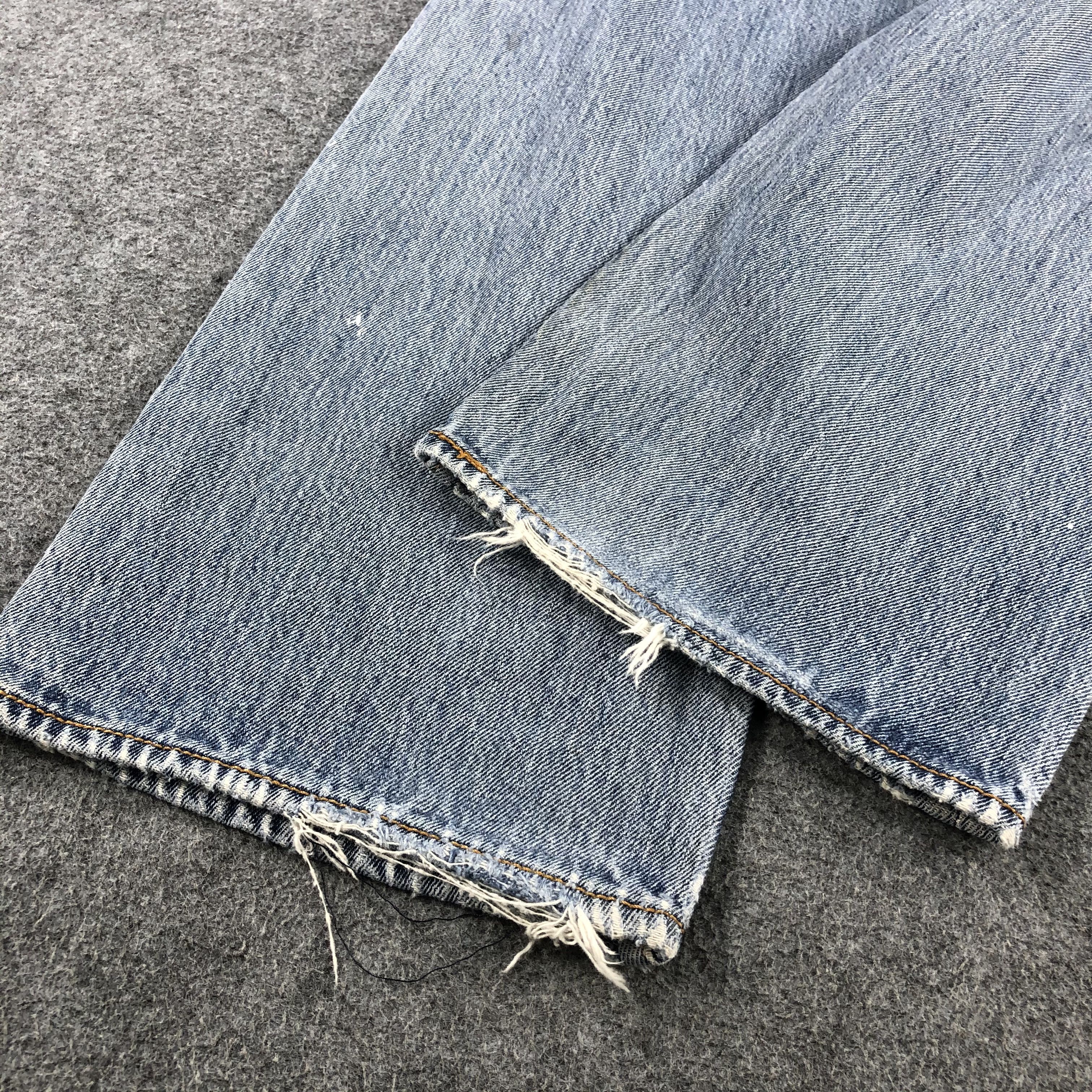 Levi's Vintage Blue Wash Levis 501 Jeans-J1988 Size US 37 - 6 Thumbnail
