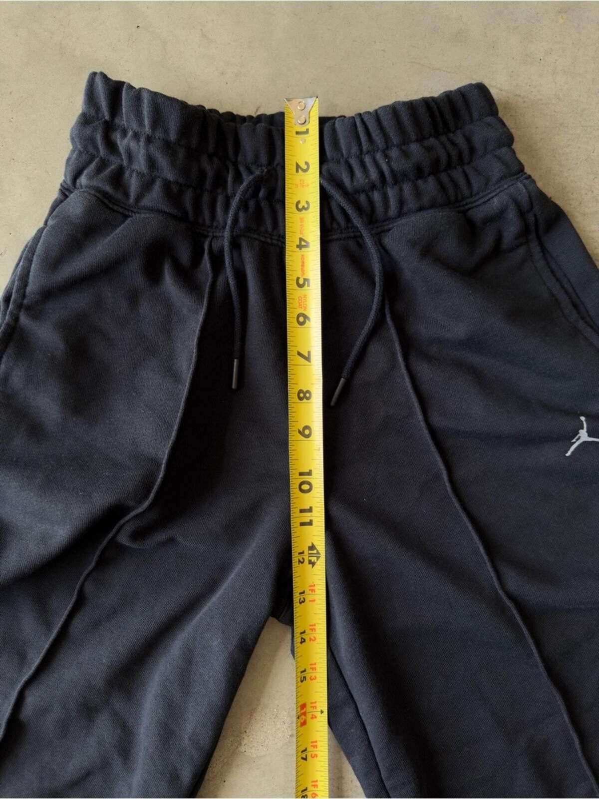 Jordan Brand Jordan / Dri-FIT Sport Sweatpants / Black Joggers Size 26" / US 2 / IT 38 - 3 Thumbnail