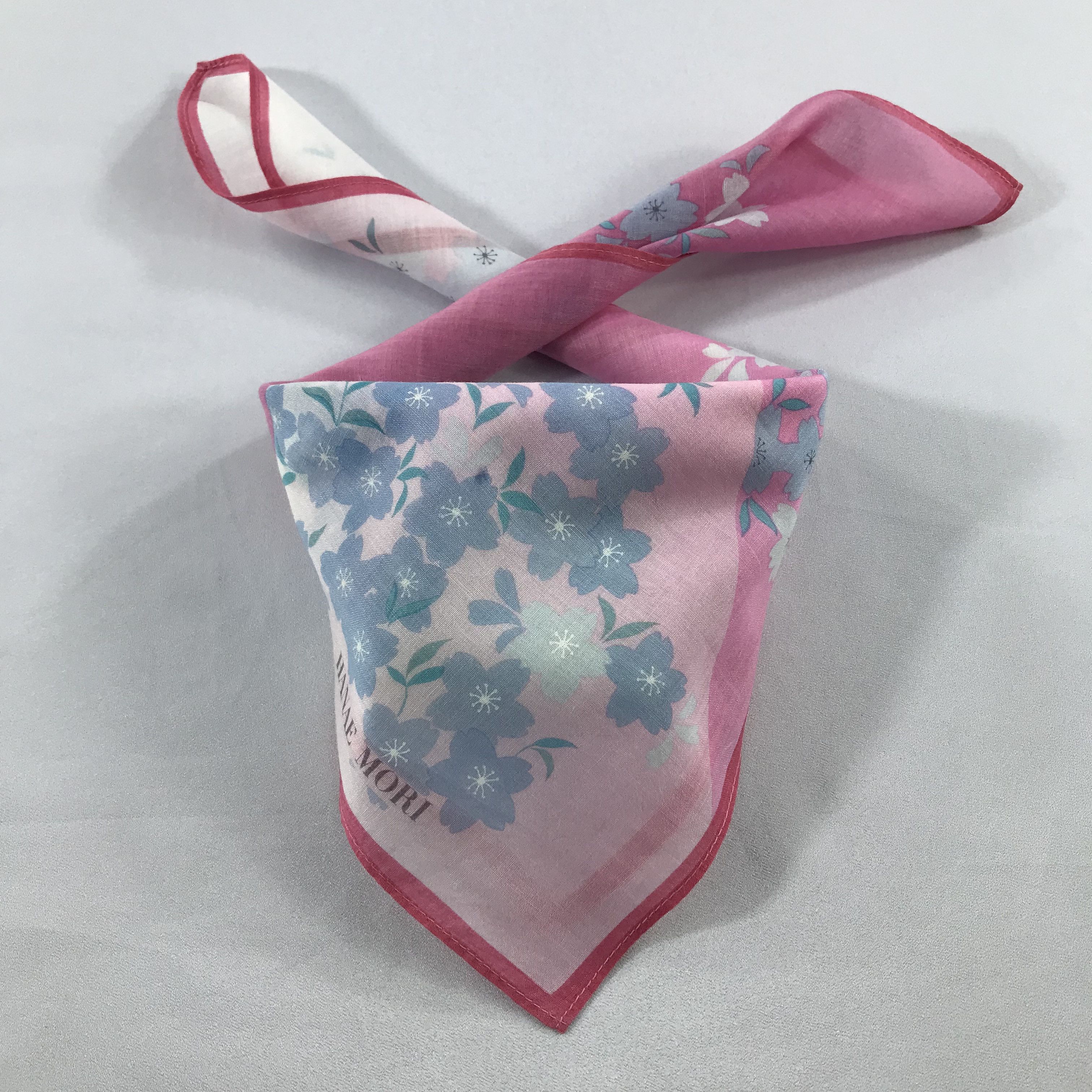 Hanae Mori × Vintage Hanae Mori Bandana / Handkerchief / Neckerchief - S2505 Size ONE SIZE - 3 Thumbnail