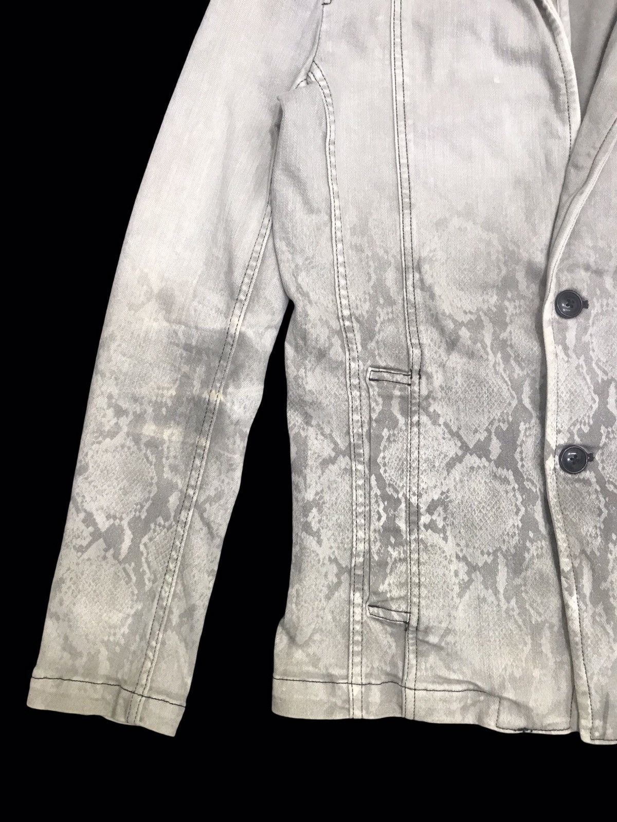 Tornado Mart 💥VERY RARE💥TORNADO MART SNAKESKIN SKINNY FIT JACKET F362 Size S / US 4 / IT 40 - 9 Thumbnail