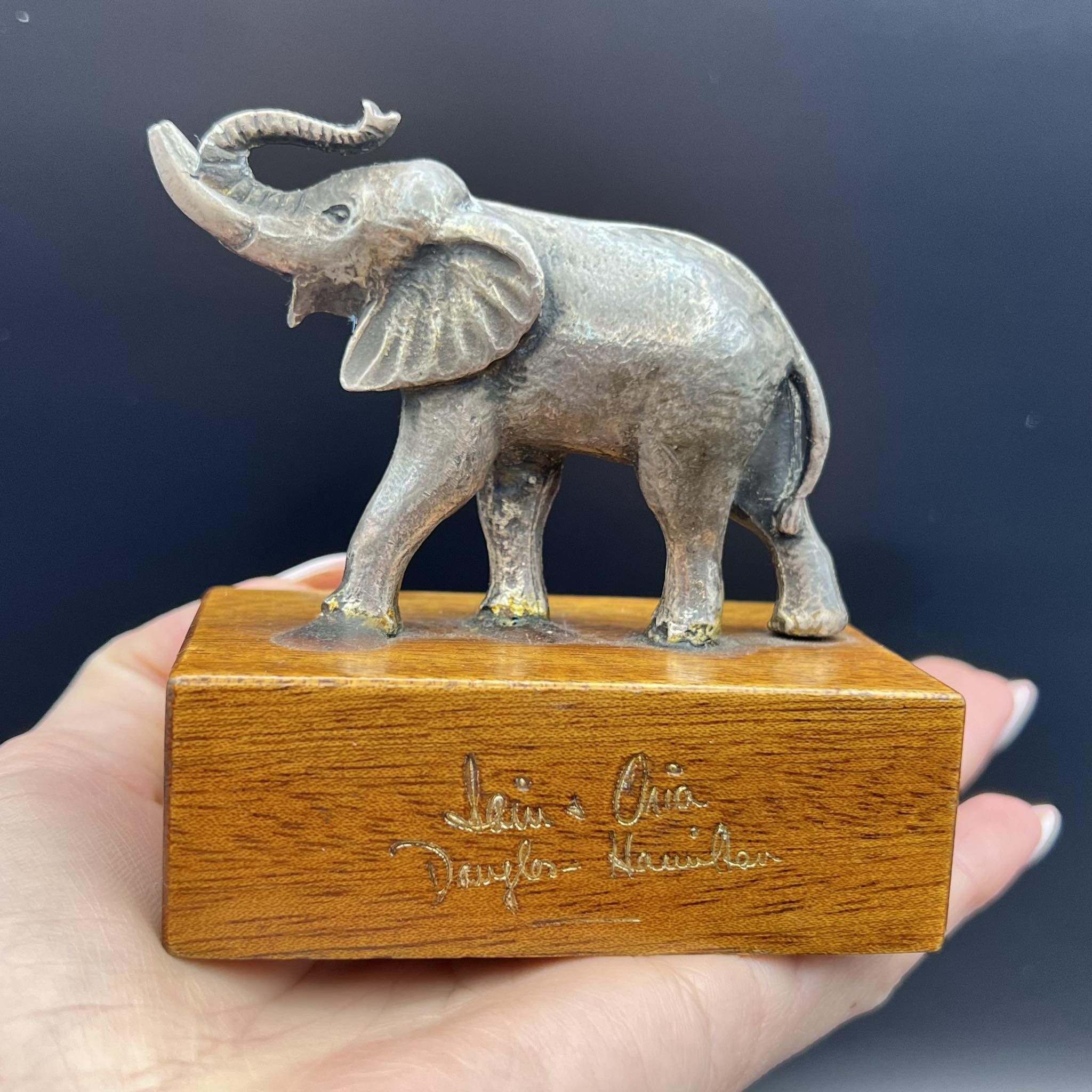 Vintage Heavy Vintage Silver Plated Figure Animal Elephant Size ONE SIZE - 1 Thumbnail