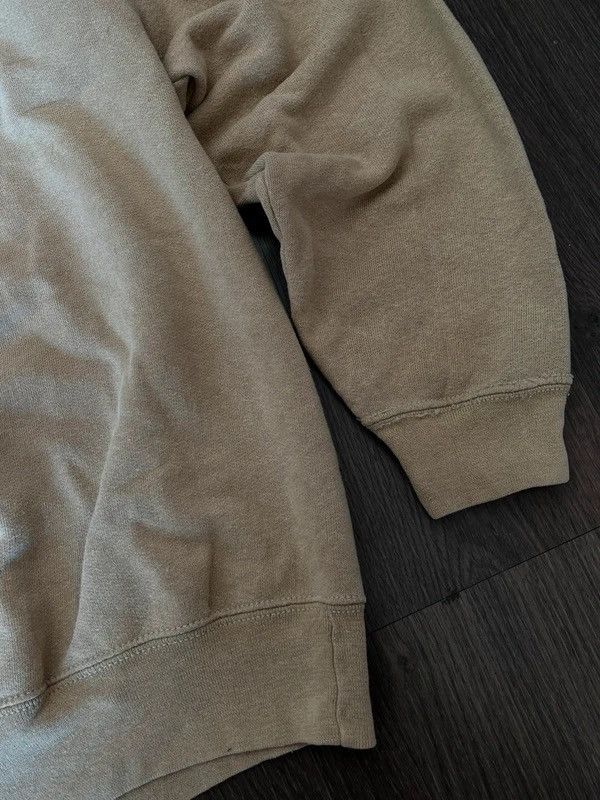 Other Fruit of the Loom Sz L Blank Beige Boxy Sweatshirt Size US L / EU 52-54 / 3 - 6 Thumbnail