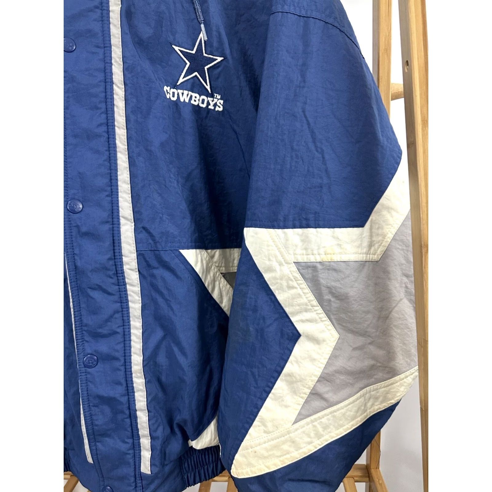 Starter VTG 90s Dallas Cowboys NFL Puffer Starter Hooded Jacket XL Mens Multicolor Style: Puffer Hooded Jacket Cowboy Theme Dress: Starter Jacket Size XL Mens Size US XL / EU 56 / 4 - 7 Thumbnail