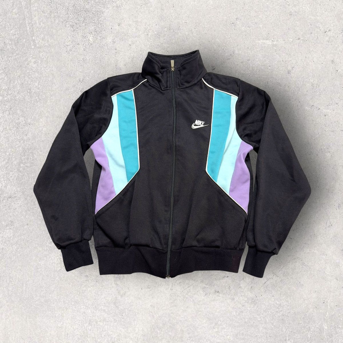 Nike × Vintage Vintage Nike track jacket Size M / US 6-8 / IT 42-44 - 1 Thumbnail