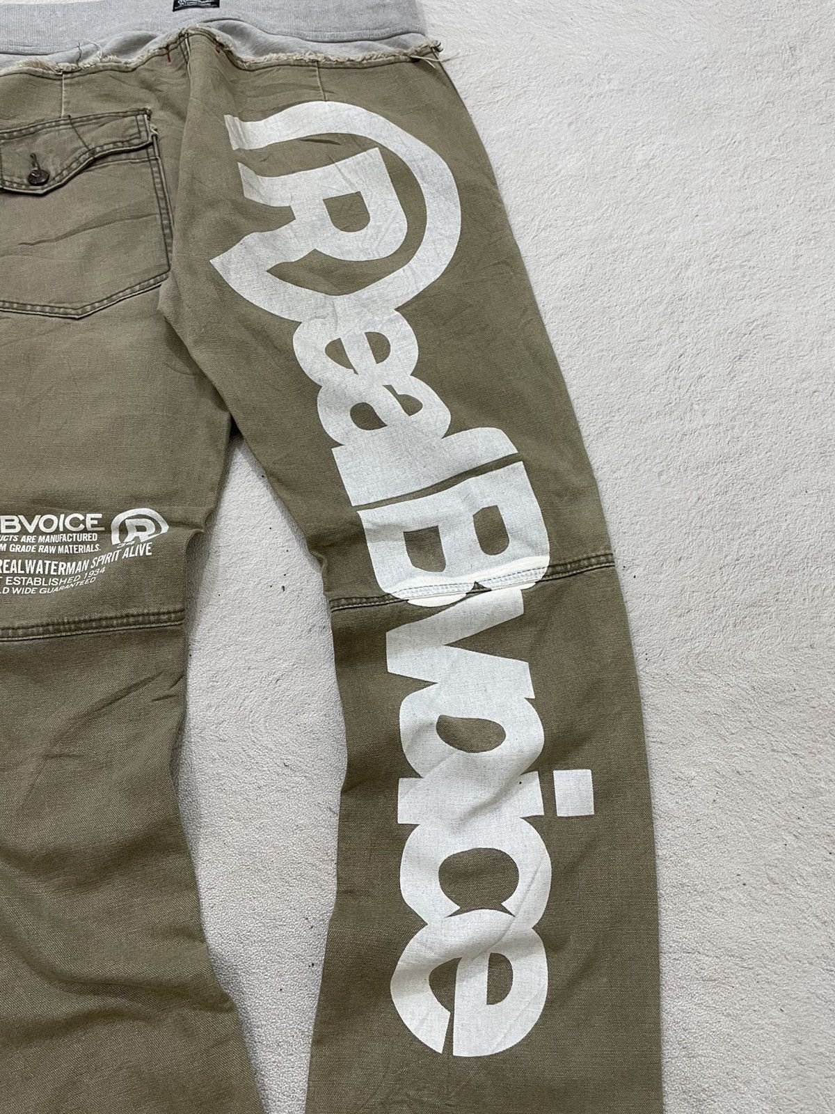 Japanese Brand 2000s RealBvoice Archival Y2K Big Logo Street Pants Japan Size US 32 / EU 48 - 9 Thumbnail