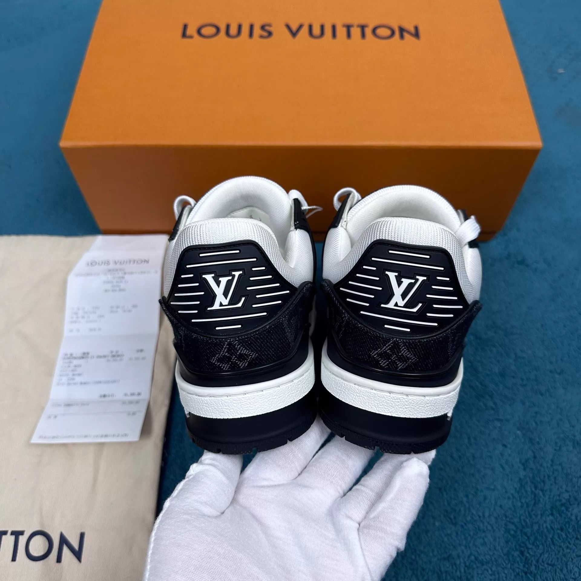 Louis Vuitton LV Trainer Black & White Panda Print Denim 36 Size US 5.5 / IT 35.5 - 4 Thumbnail