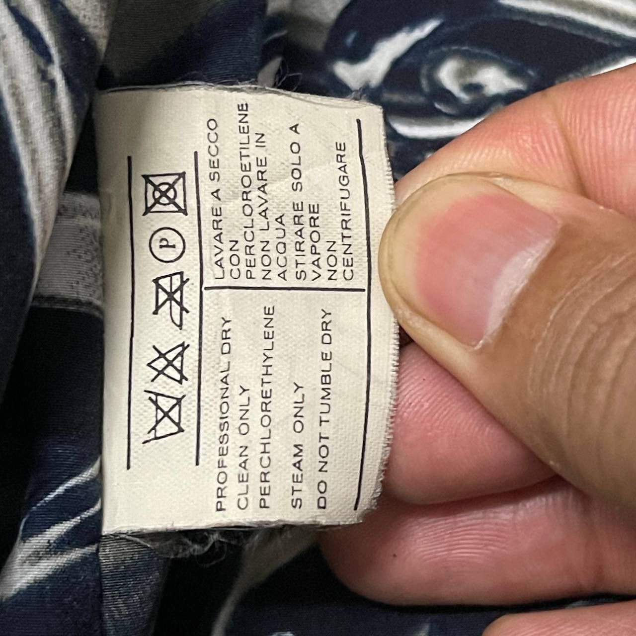 Salvatore Ferragamo Vintage Salvatore Ferragamo Quilted Jacket Made in Italy Size US M / EU 48-50 / 2 - 9 Thumbnail