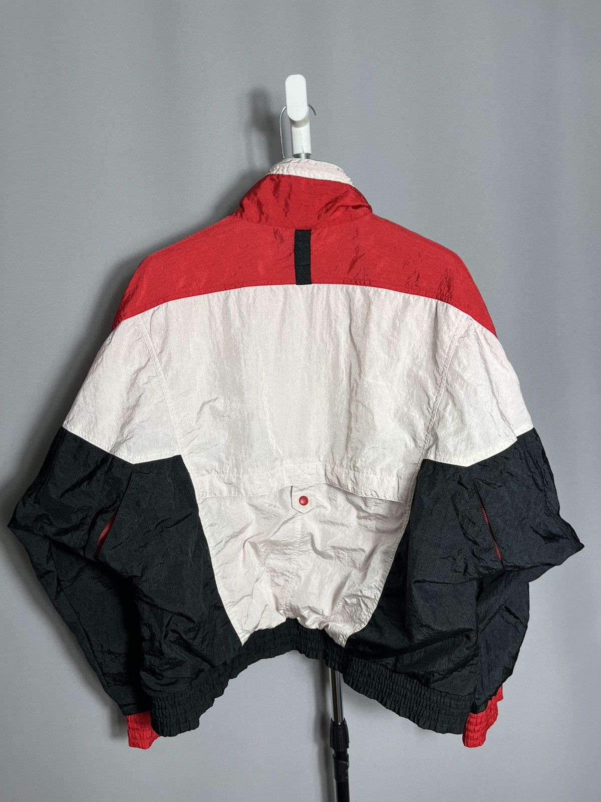 Nike Nike Flight vintage jacket retro track basketball rare 90s Size US L / EU 52-54 / 3 - 8 Thumbnail