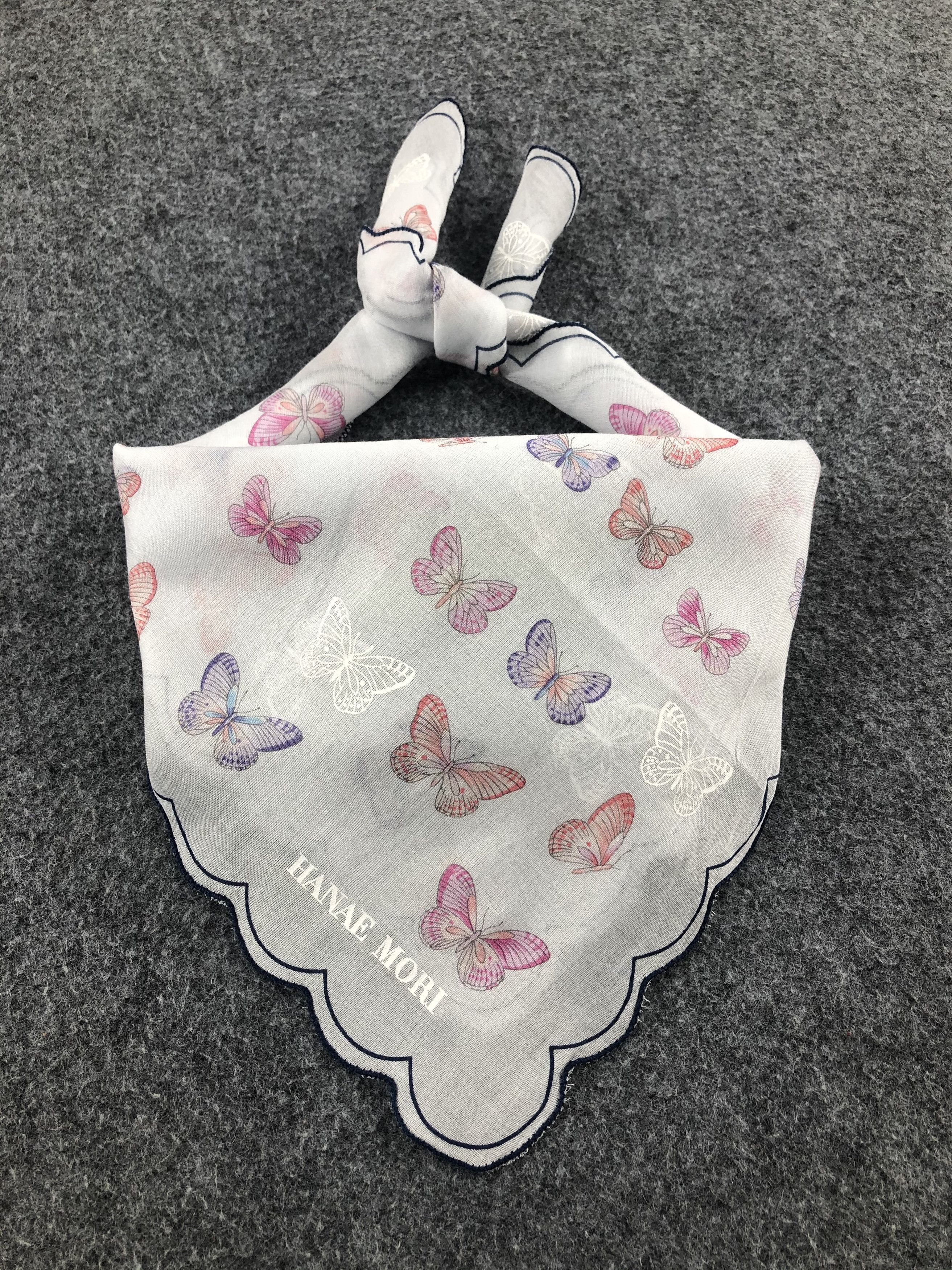 Hanae Mori × Japanese Brand × Vintage Hanae Mori Handkerchief / Bandana / Neckerchief Size ONE SIZE - 1 Thumbnail