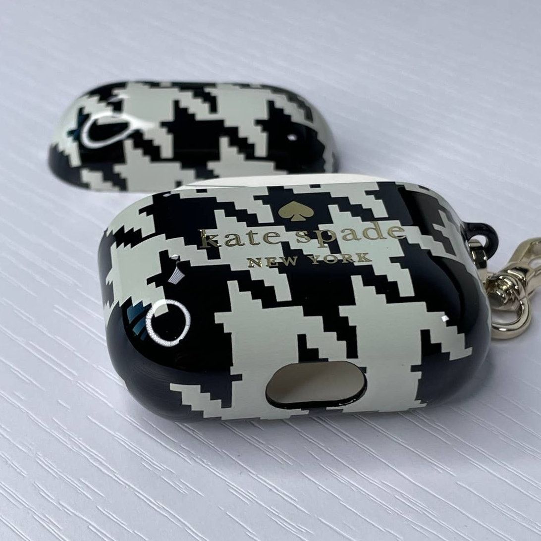 Kate Spade Kate Spade Houndstooth Print Airpods 3rd Generation Case Size ONE SIZE - 3 Thumbnail
