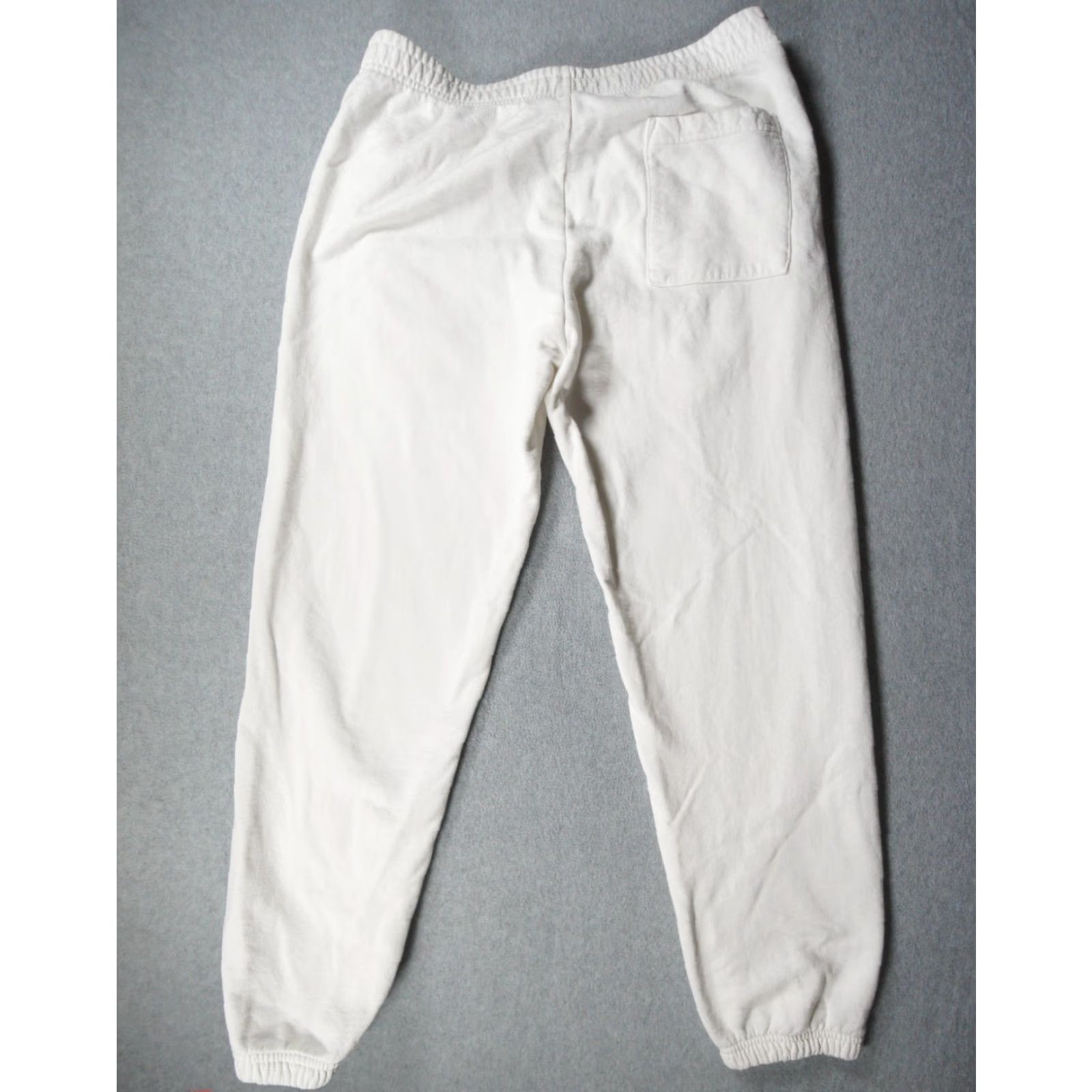 Sporty & Rich Sporty & Rich Pants Womens M White Sweatpants Fleece Lounge Comfort Regular Inseam 29 in Casual Travel READ* Mens Womens Boys Girls Size 32" / US 10 / IT 46 - 4 Thumbnail