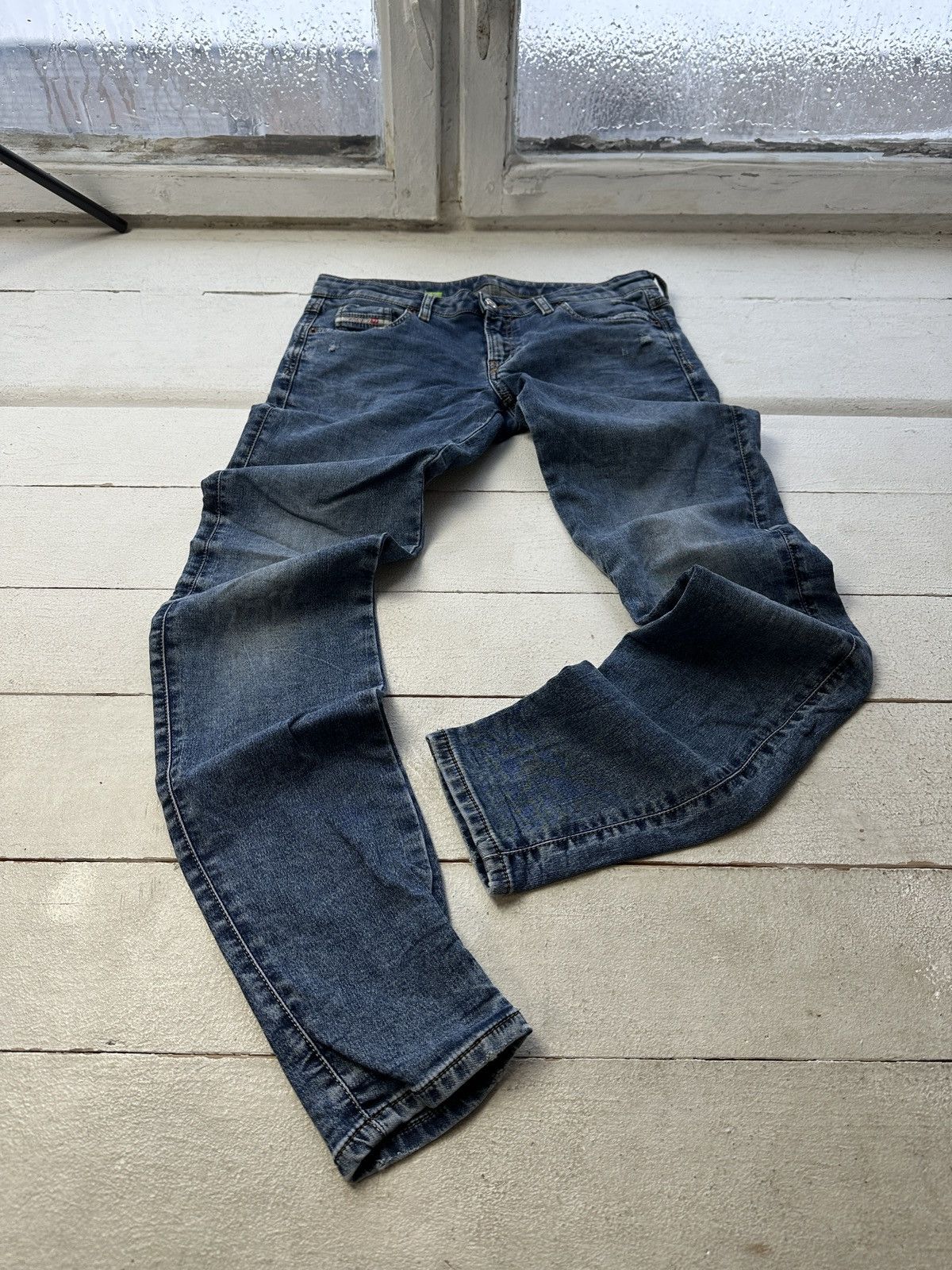 Diesel 🚨 DIESEL IFSIXWASNINE JEANS DENIM RARE Y2K FIT GOTHIC PUNK Size 29" - 1 Thumbnail
