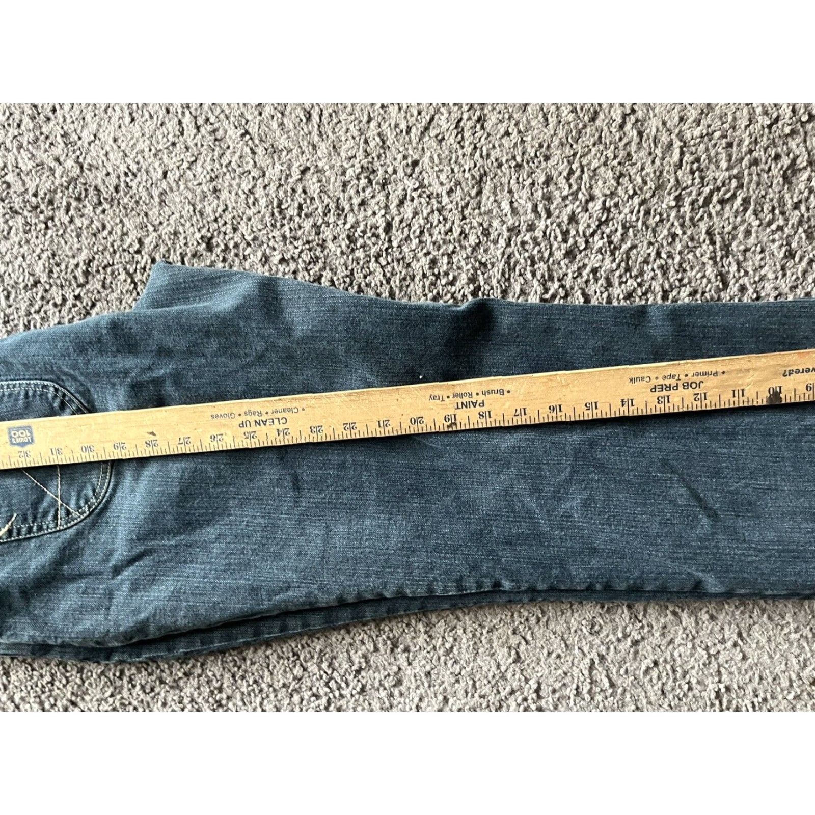 Vintage CHICO'S Jeans Slim Fit Mid Rise 2 Short Blue Denim Women’s Size 12 Skinny 29in Inseam Dark Wash Belt Loops 5-Pocket Modern American Style Size 34" / US 12 / IT 48 - 6 Thumbnail