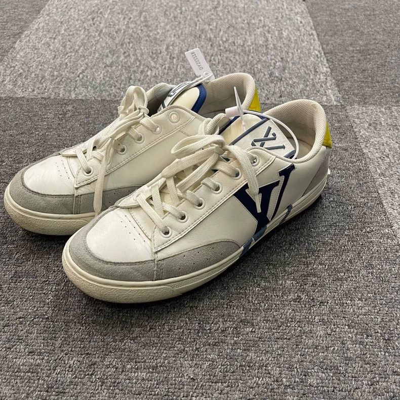 Louis Vuitton Louis Vuitton Grey and white patchwork board shoes Size US 5.5 / EU 38 - 1 Thumbnail