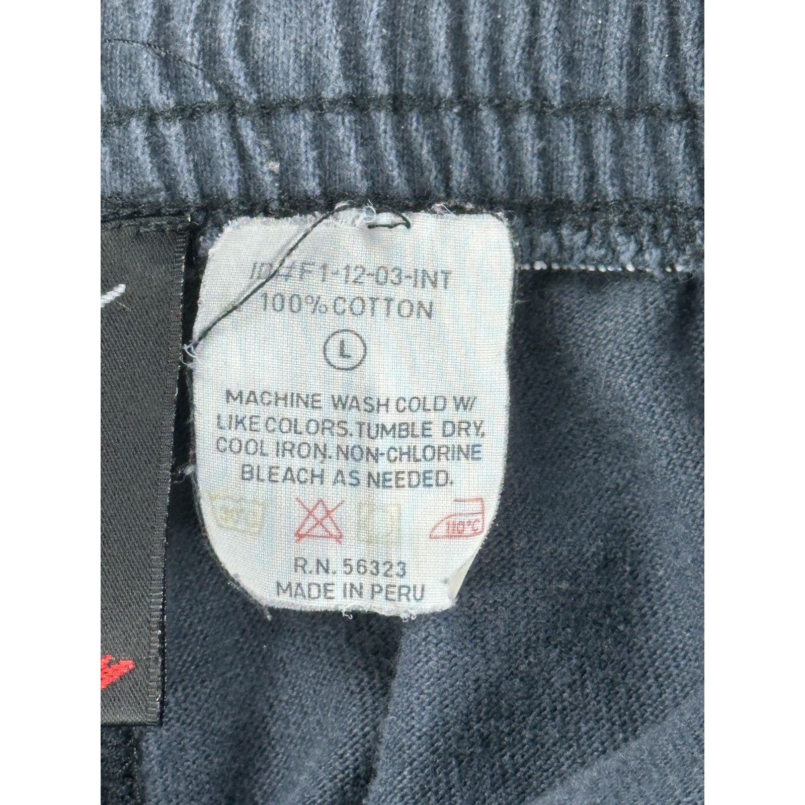 Nike Vintage Nike Air Jordan Sweatpants Mens Large Jumpman 80s Size US 36 / EU 52 - 7 Thumbnail