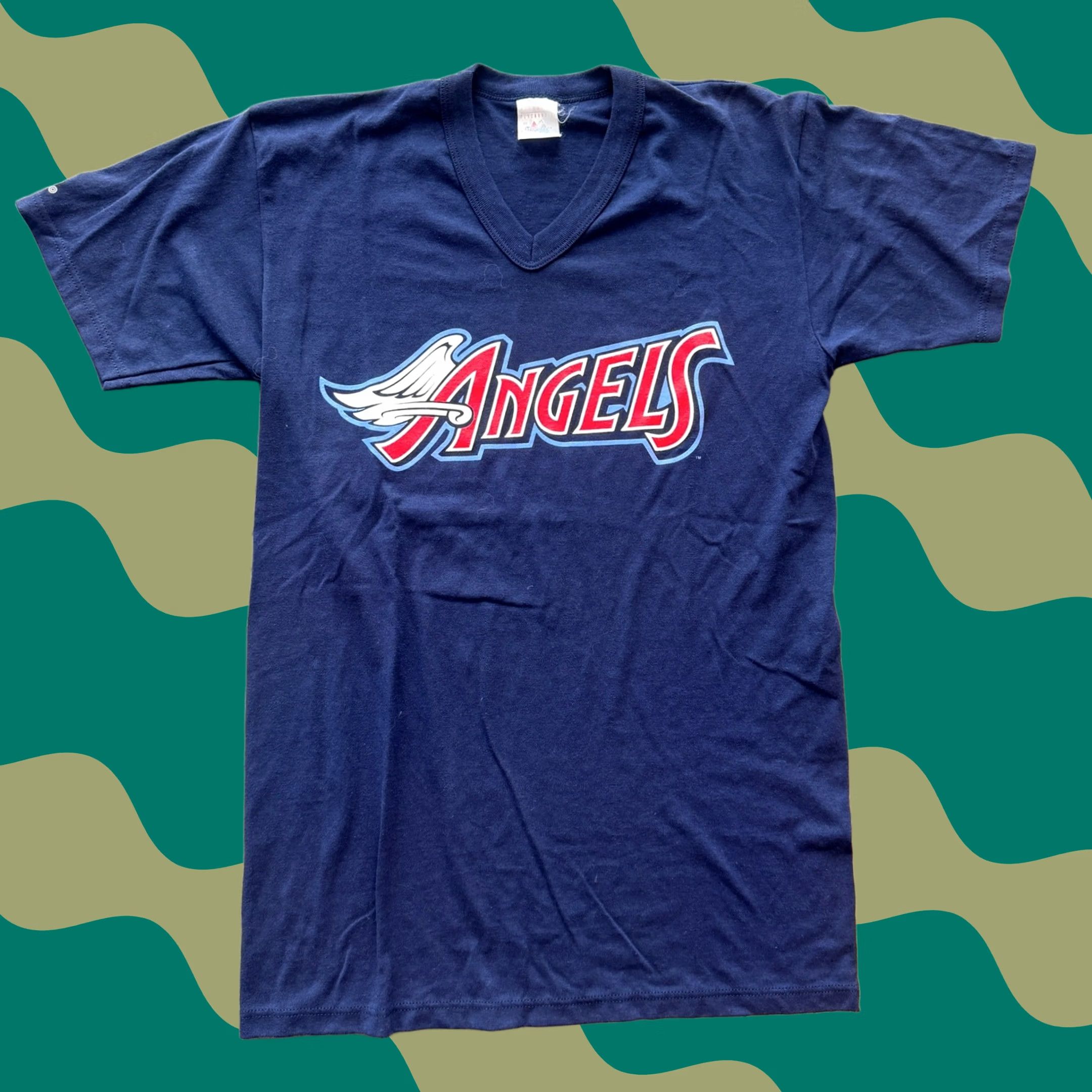 Vintage VINTAGE Majestic Anaheim Angels MLB Baseball Navy Shirt Retro Graphic Tee M Men Blues Boys? Size US M / EU 48-50 / 2 - 1 Thumbnail