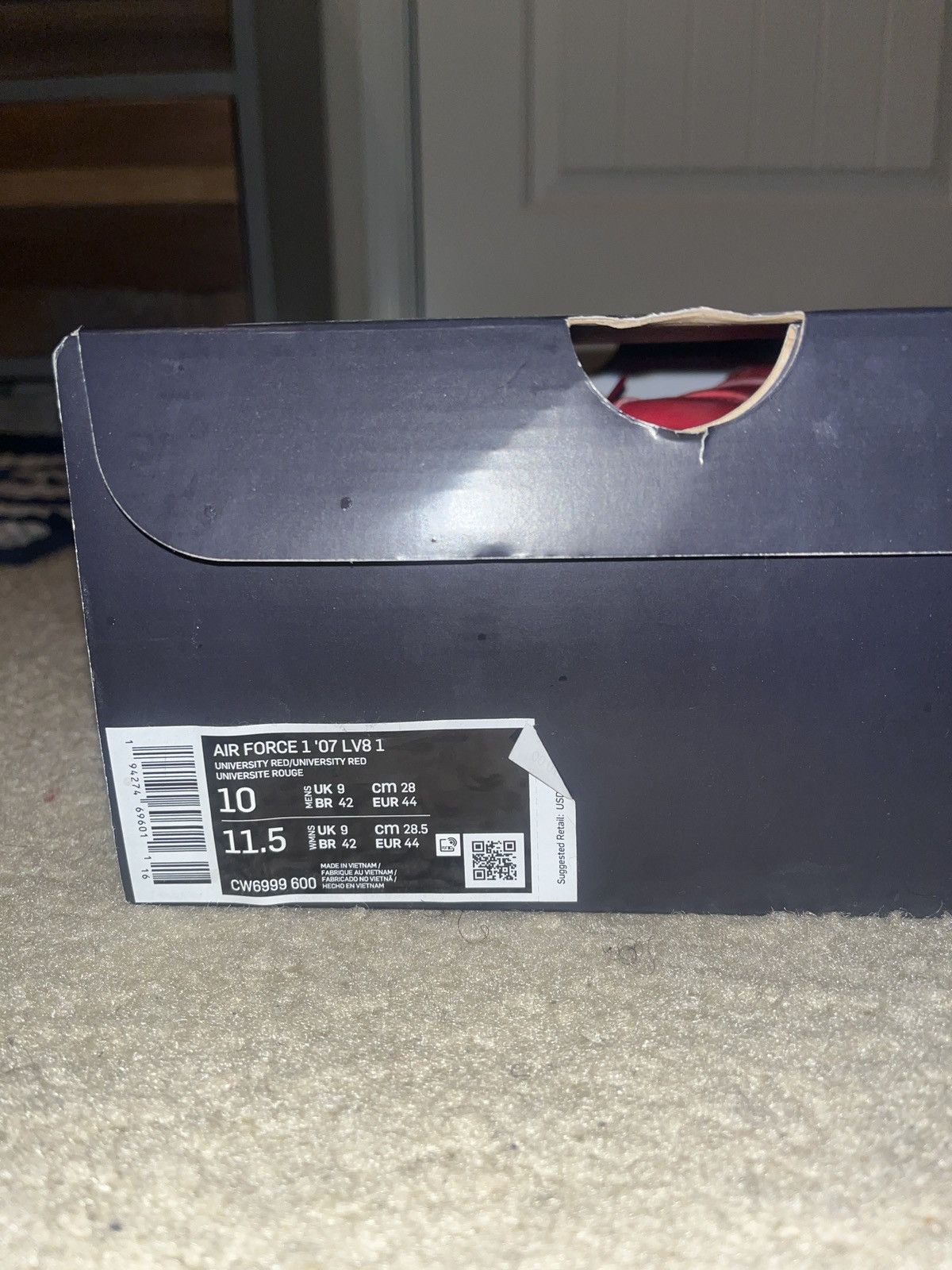 Nike AIR FORCE 1 ‘07 LV8 1 University Red Size US 10 / EU 43 - 1 Thumbnail