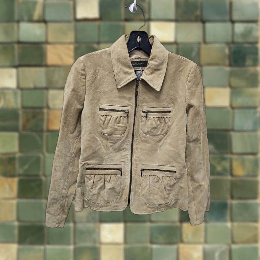 Banana Republic Banana Republic Jacket Women Beige Sz 2 Suede Zip Up Front Leather XT? Size XS / US 0-2 / IT 36-38 - 1 Thumbnail