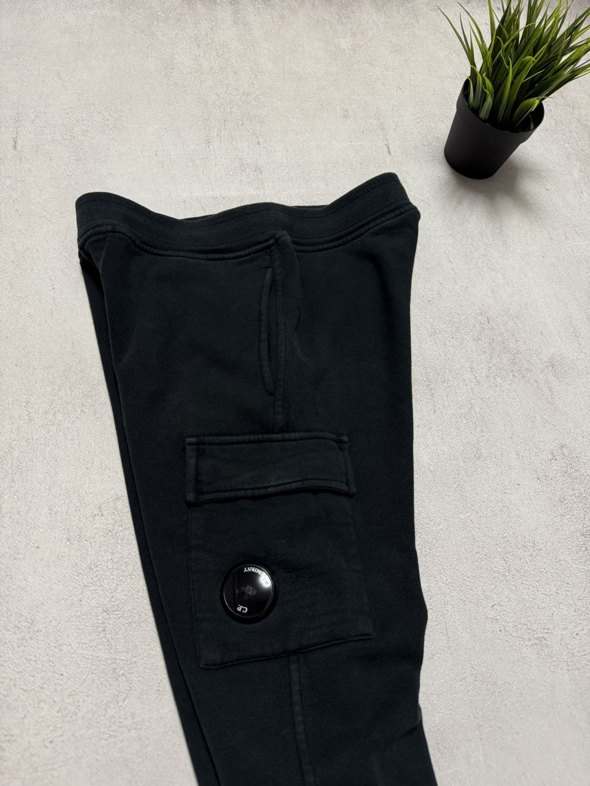 Vintage Vintage CP Company Sweatpants Black Mens XS Size Size US 29 - 7 Thumbnail