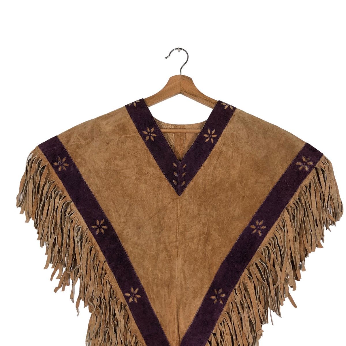 Japanese Brand 🔥VINTAGE PONCHO GENUINE LEATHER COWBOY DESIGN RED INDIANS Size US M / EU 48-50 / 2 - 3 Thumbnail