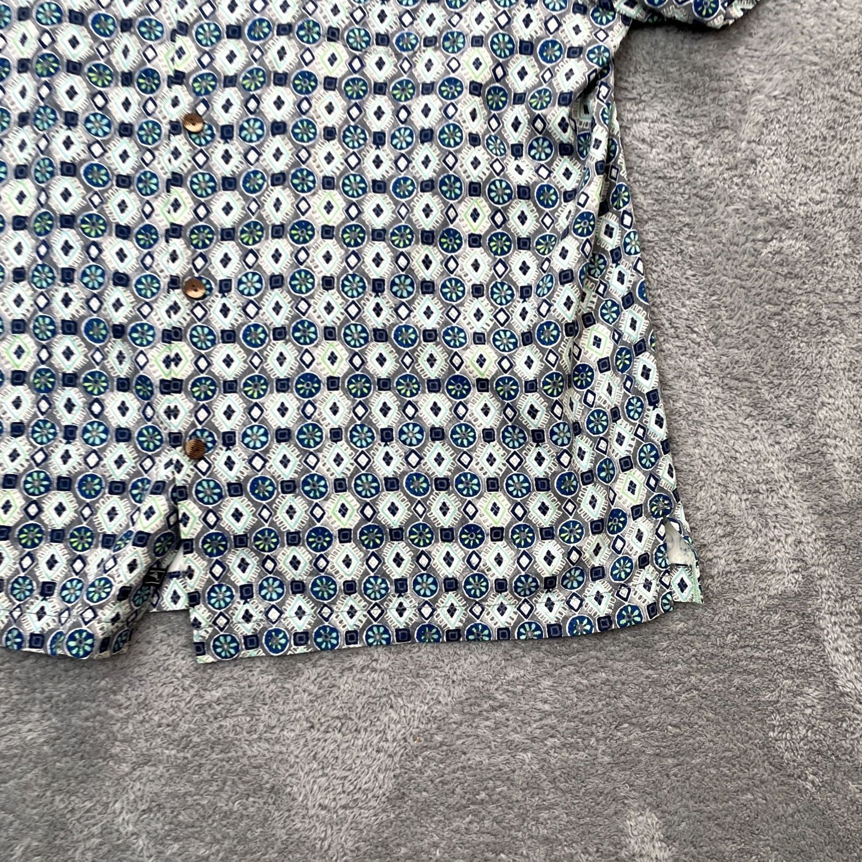 Tommy Bahama Tommy Bahama Shirt Mens XL Gray Tulum Tiles Silk Geometric Hawaiian Button-Up Short Sleeve Casual Size US XL / EU 56 / 4 - 6 Thumbnail