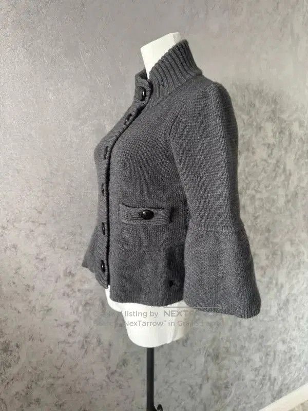 Burberry Burberry Women's Wool Blend Short Cardigan. Size M / US 6-8 / IT 42-44 - 3 Thumbnail