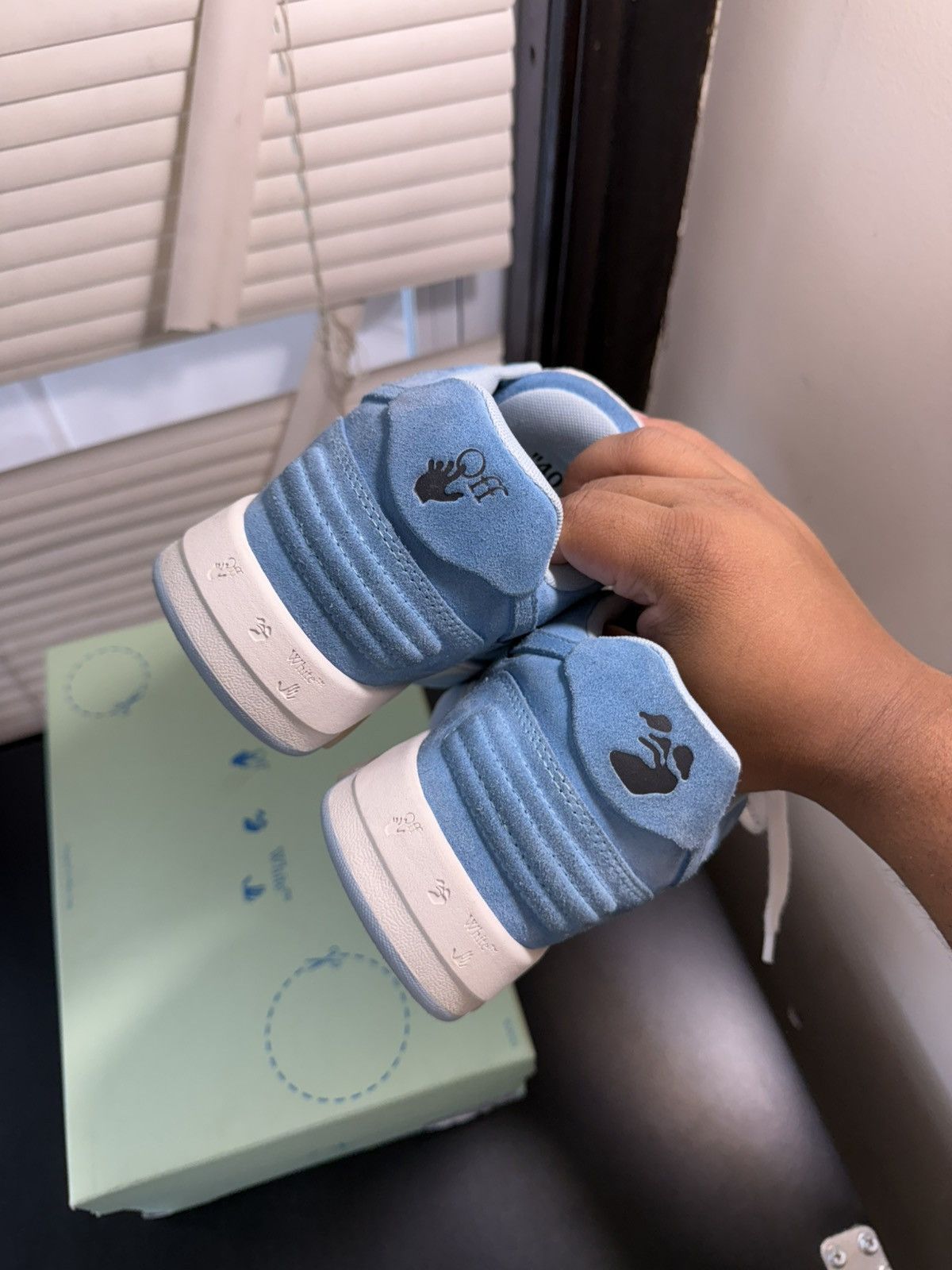 Off-White Out of Office Light Blue Size 40/ 7 US