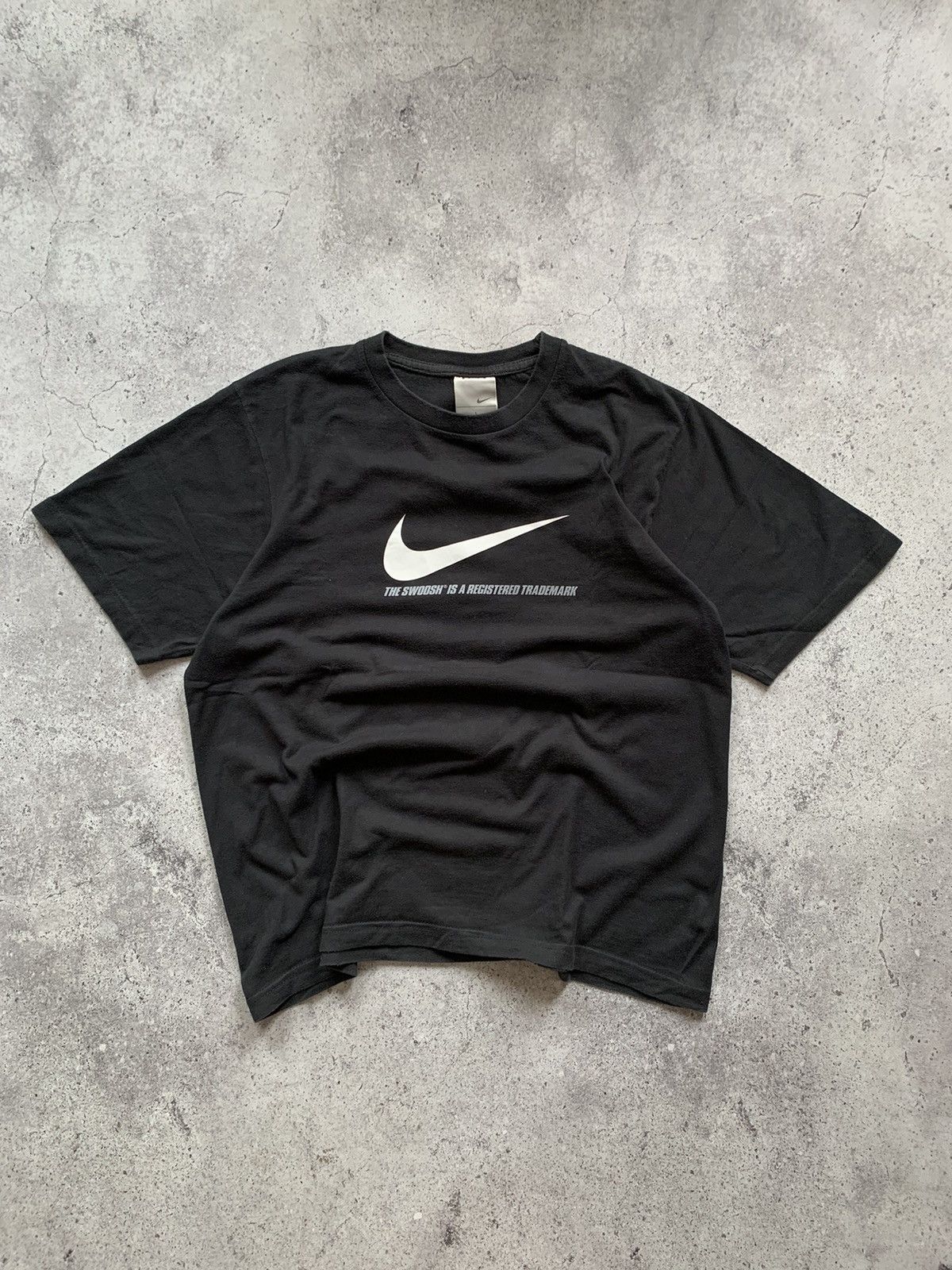 Nike × Vintage Nike Crazy Vintage 00s Big Swoosh Logo Y2K Black T Shirt Size US M / EU 48-50 / 2 - 1 Thumbnail