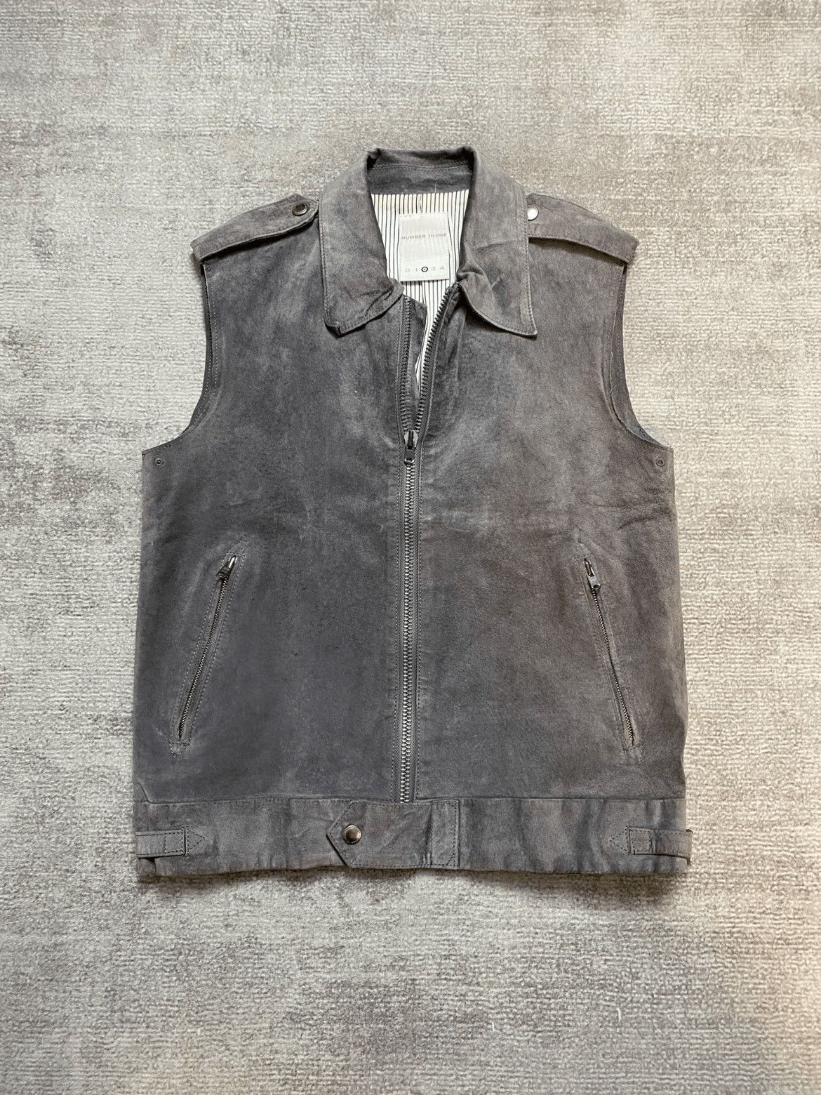 Number (N)ine Sz 2 Number Nine Suede Inside Silk Vest Size US M / EU 48-50 / 2 - 1 Thumbnail