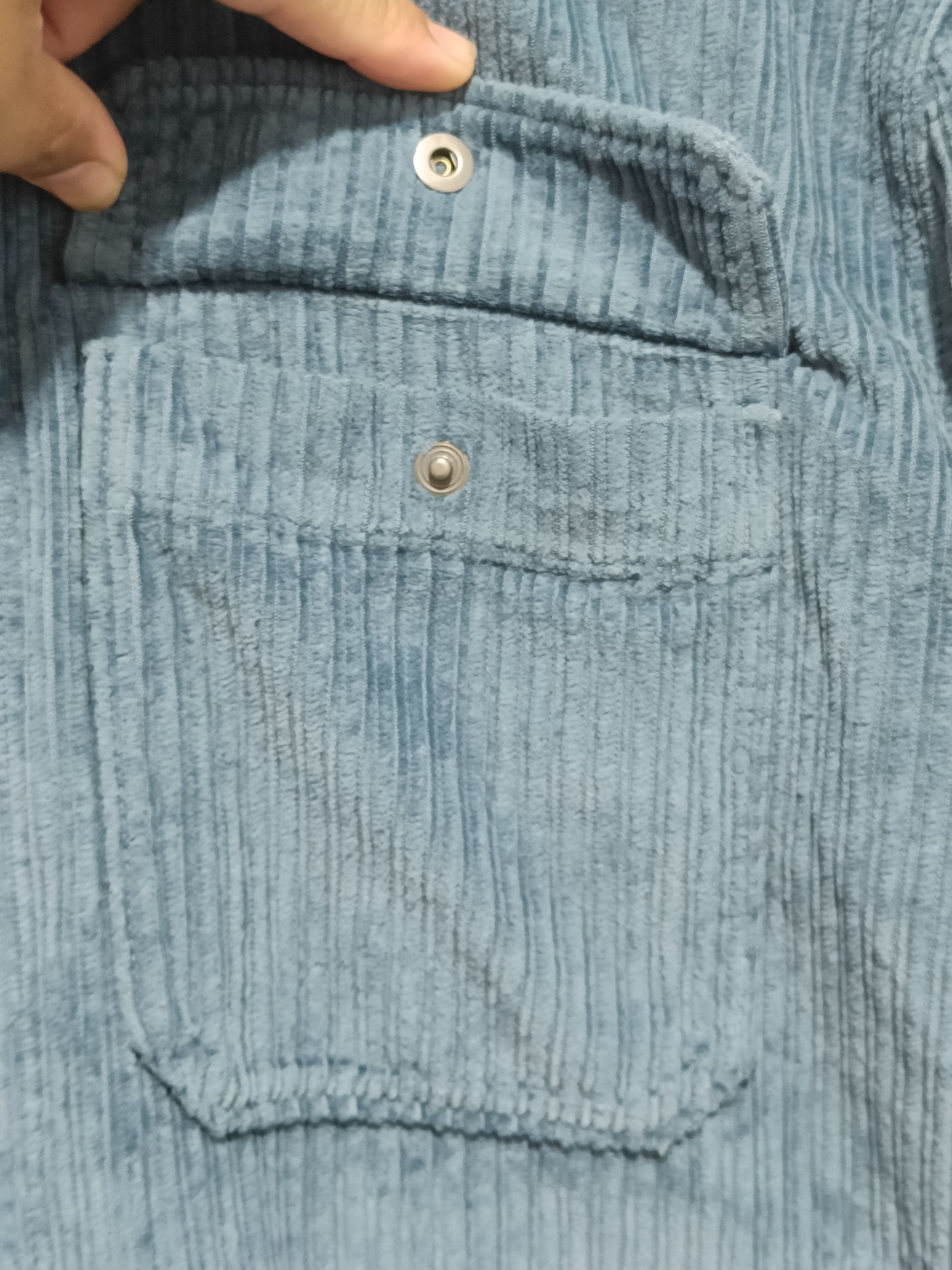 A.P.C. A.P.C Alex Cotton-Corduroy Overshirt Size US S / EU 44-46 / 1 - 7 Thumbnail