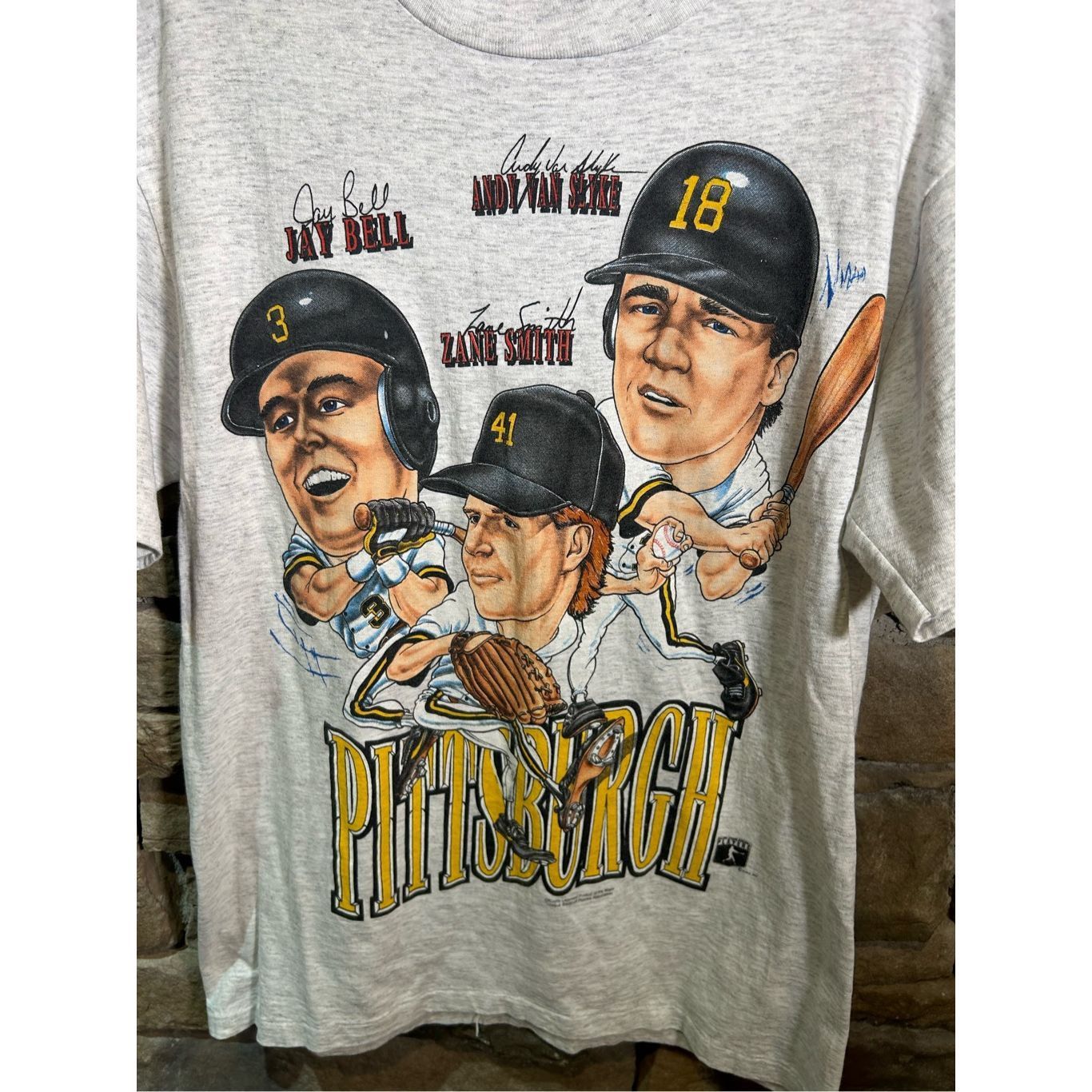 Vintage vintage 1994 pittsburgh pirates all over print caricature sh Size US M / EU 48-50 / 2 - 4 Thumbnail