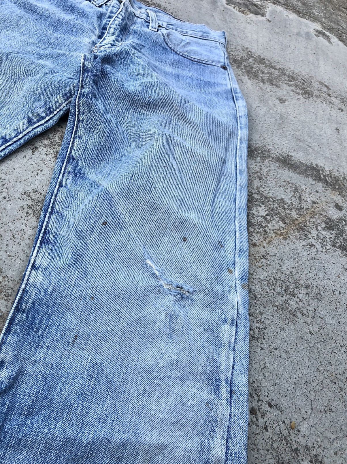 Levi's VINTAGE LEVIS SELVEDGE DISTRESSED DENIM Size US 26 / EU 42 - 3 Thumbnail