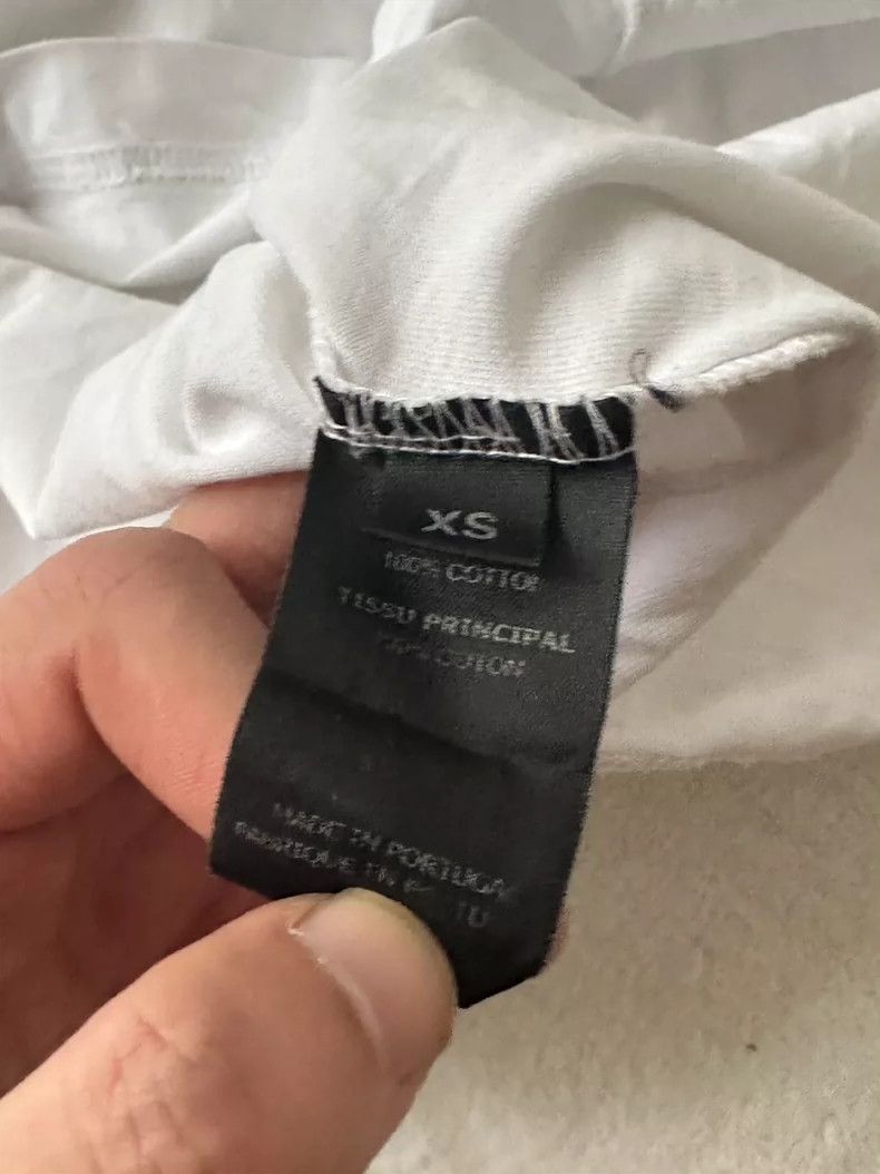 Vetements Vetements 19ss Target Short Sleeve Size US XS / EU 42 / 0 - 4 Thumbnail