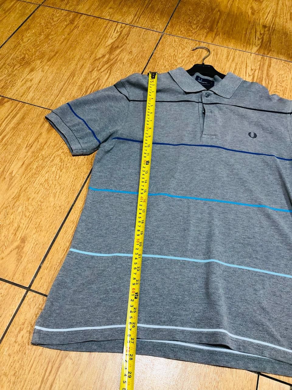 T-Shirt Size M Y2K Logo Fred Perry Vintage Polo