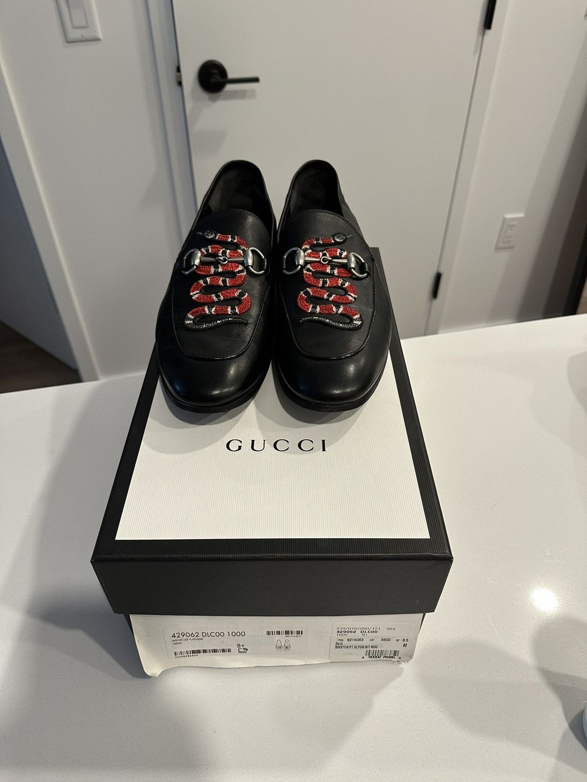 Gucci GUCCI Horsebit Jordaan Snake Loafer Size US 8.5 / EU 41-42 - 1 Thumbnail
