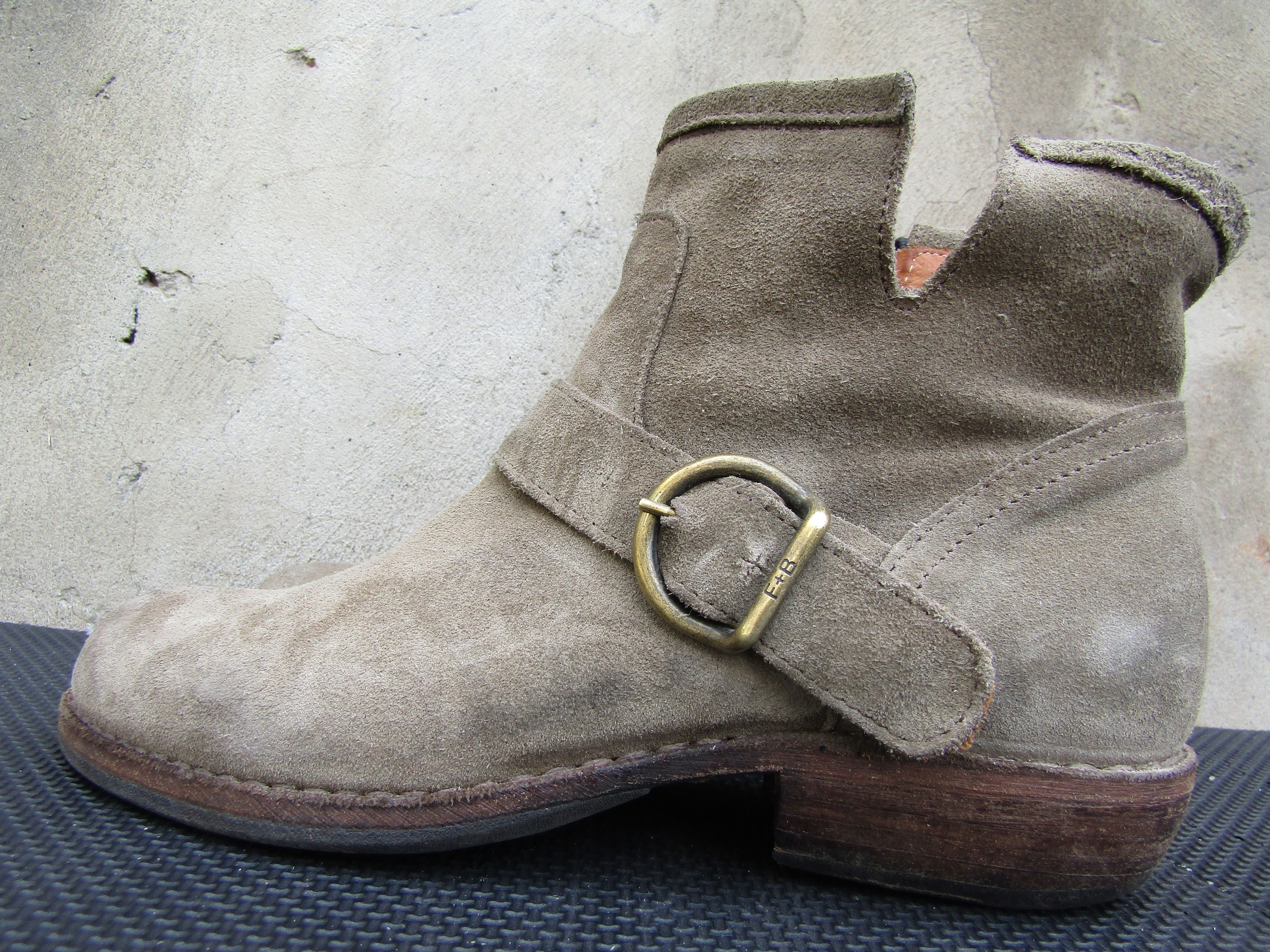 Fiorentini + Baker Fiorentini + Baker Eternity Ankle Suede Moto Cuban Heels Size US 7.5 / IT 37.5 - 4 Thumbnail