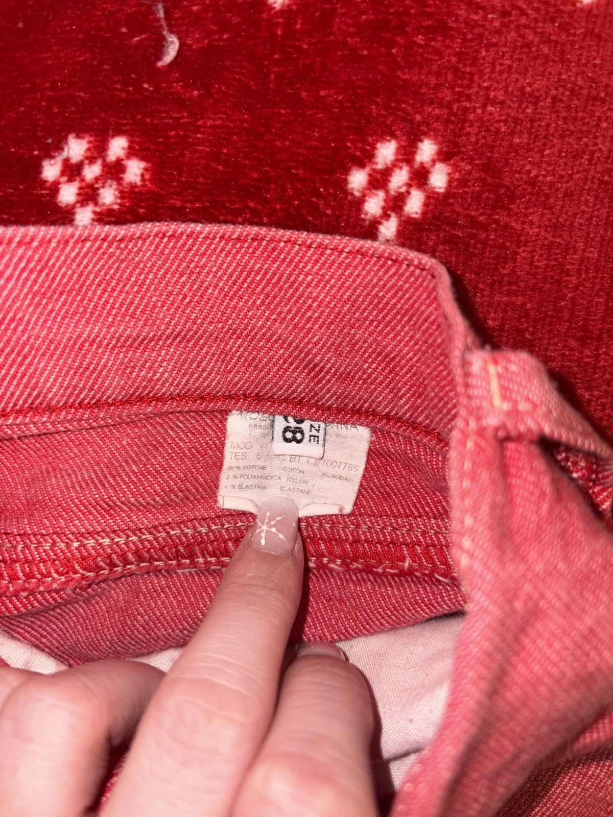 Moschino Red moschino shorts Size 28" / US 6 / IT 42 - 7 Thumbnail