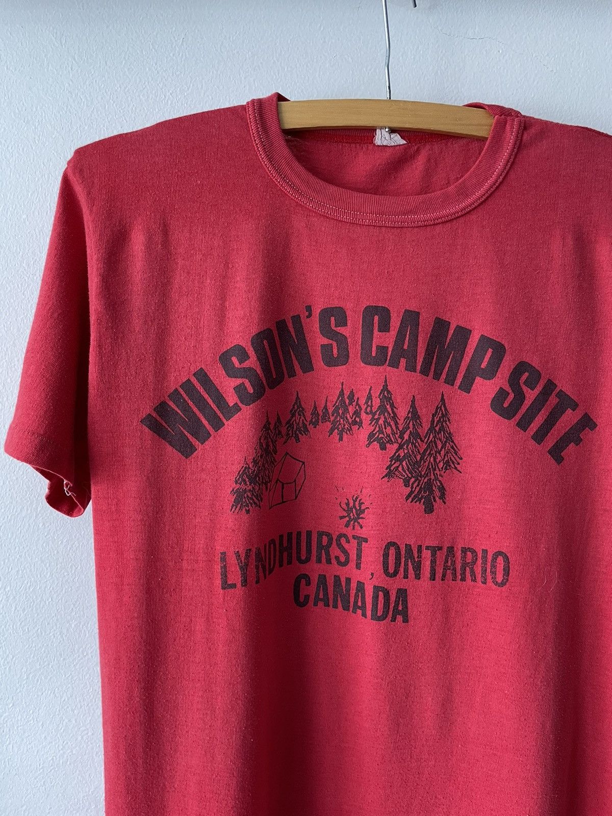 Vintage Vintage 80s Thin Camping Wilson’s Camp tee Size US M / EU 48-50 / 2 - 2 Thumbnail