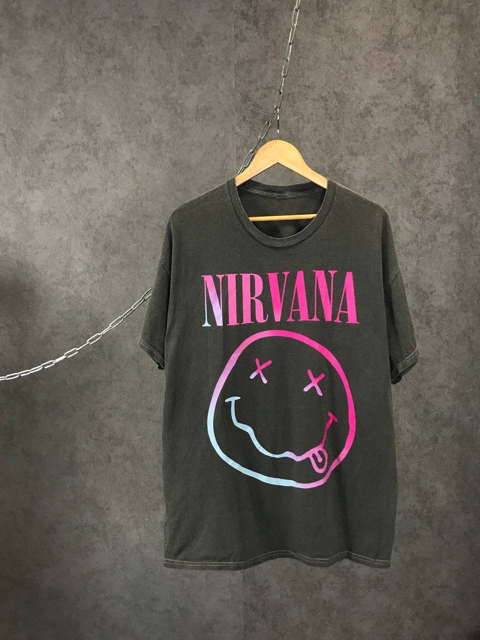 Band Tees Nirvana Smile rock band tee Size US L / EU 52-54 / 3 - 1 Thumbnail