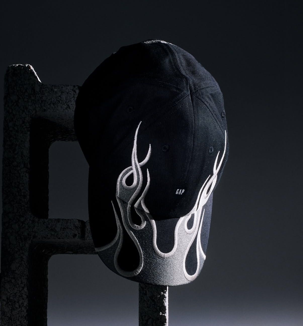 YEEZY GAP FLAME CAP ”BLACK | マンガ倉庫 那覇店