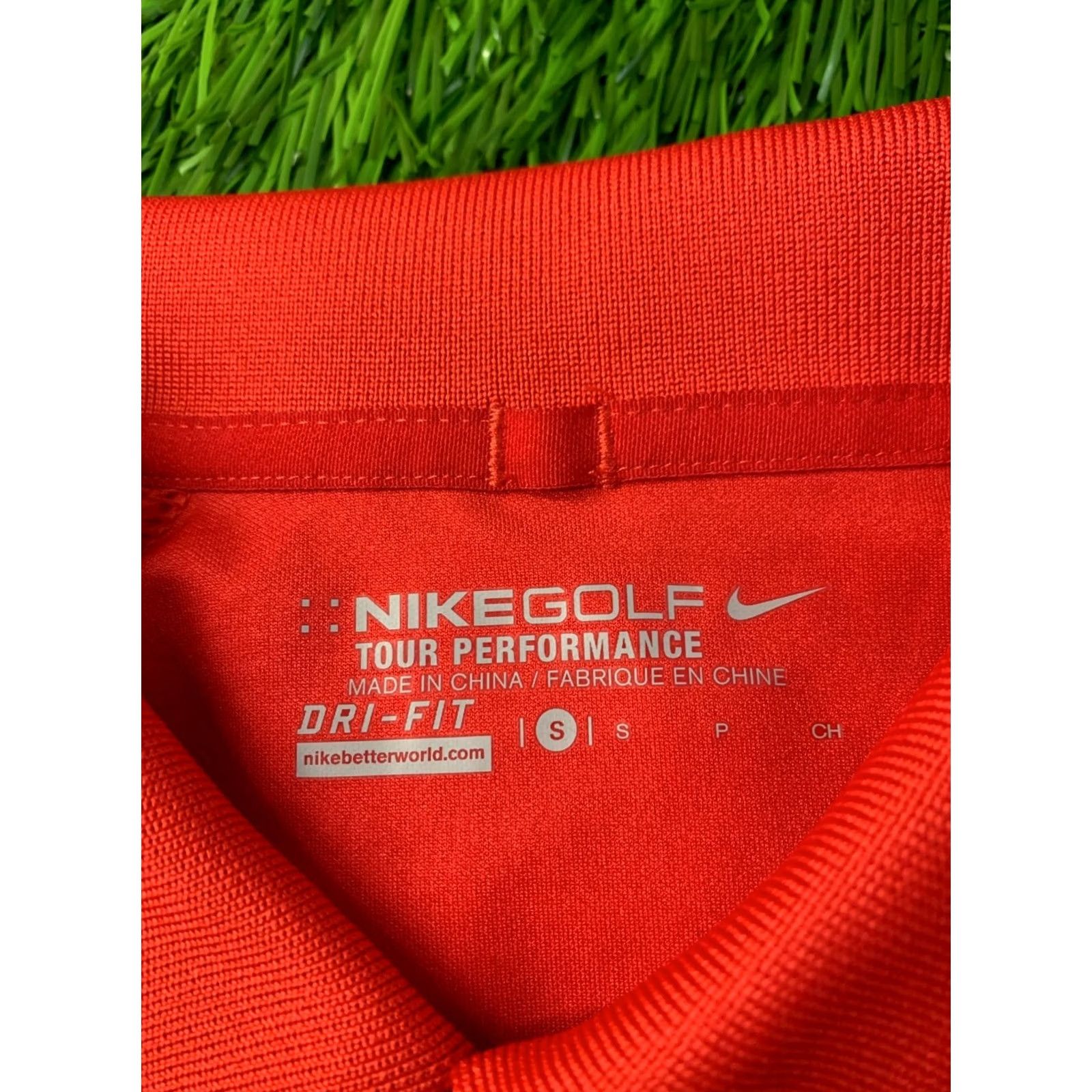 Nike NIKE GOLF DRI-FIT 2015 MEN POLO SHIRT JERSEY RED XS S M L - Adult Regular Size Fitted Short Sleeve Polo Nike Golf Tout Performance Dri-Fit Shirt Size US L / EU 52-54 / 3 - 6 Thumbnail