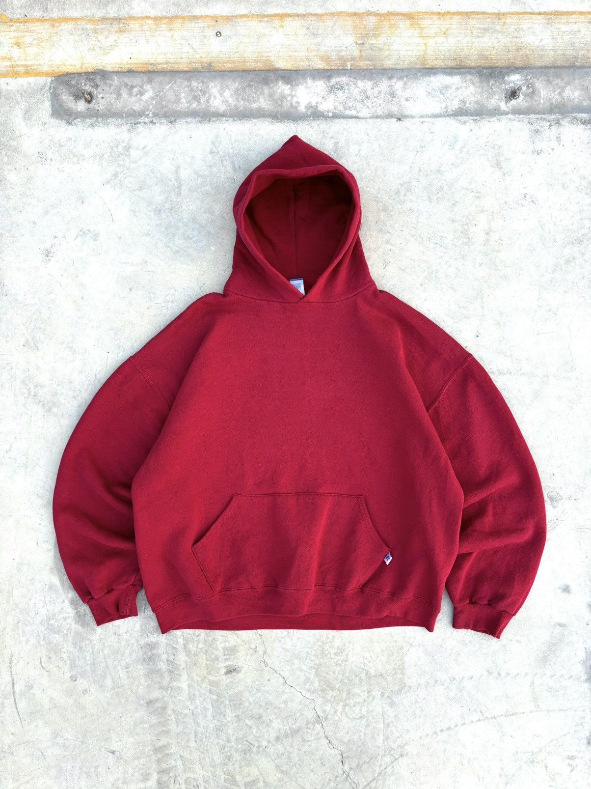 Russell Athletic Boxy 🎁 Russell Athletic Hoodie Red Size US XL / EU 56 / 4 - 1 Thumbnail